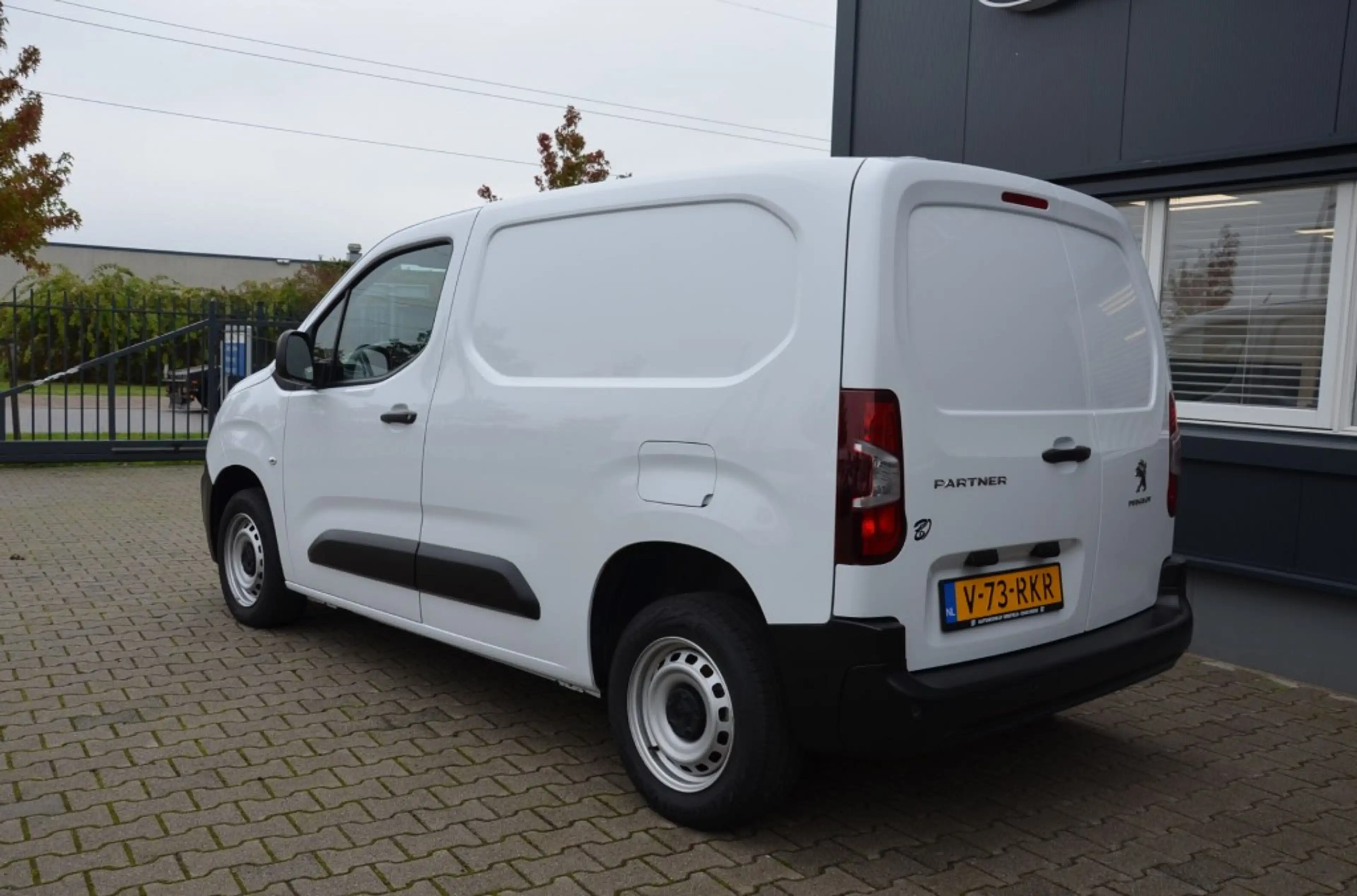 Peugeot Partner 1.5 BLUEHDI 100 — photo 3