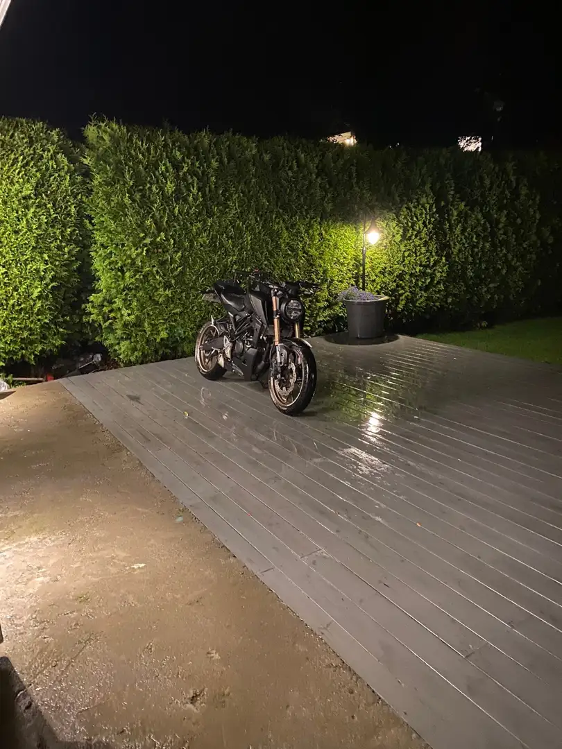Honda CB 125 R Negru - 1