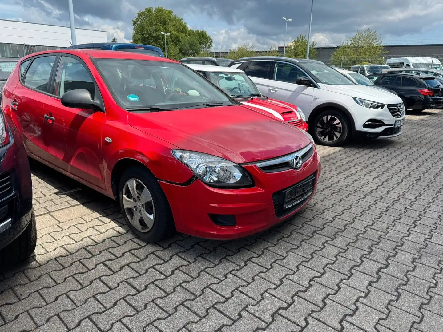 Hyundai i30 Classic Klima. Rot - 2