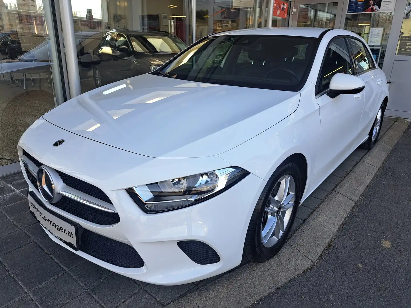 Mercedes-Benz A 160 160 d Weiß - 2