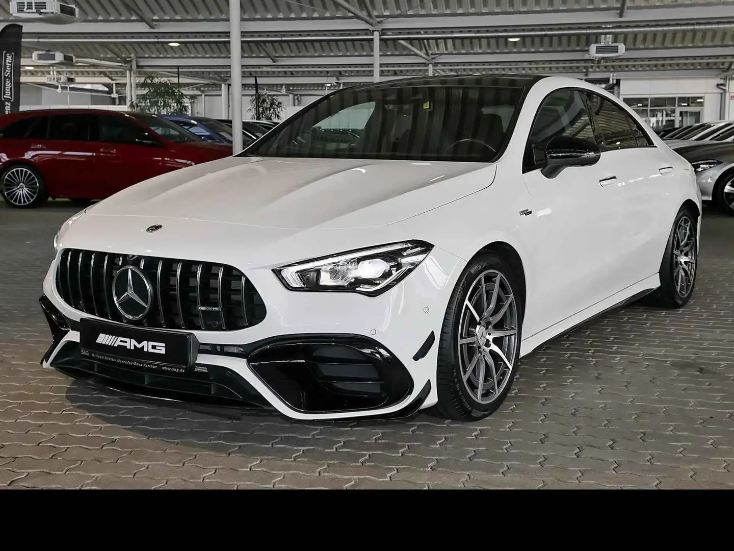 Mercedes-Benz CLA 45 AMG 4M PANO+TOTWINKEL+HEADUP+MEMORY+18" Білий - 1