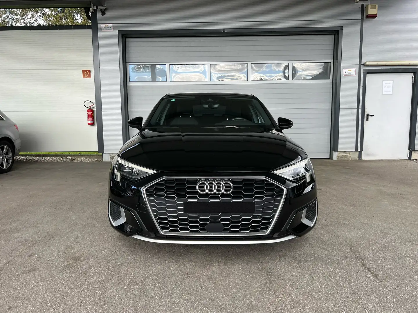 Audi A3 A3 SB 35 TDI advanced LED/NAVI/PARKASSIST/FRONTAS. Schwarz - 1