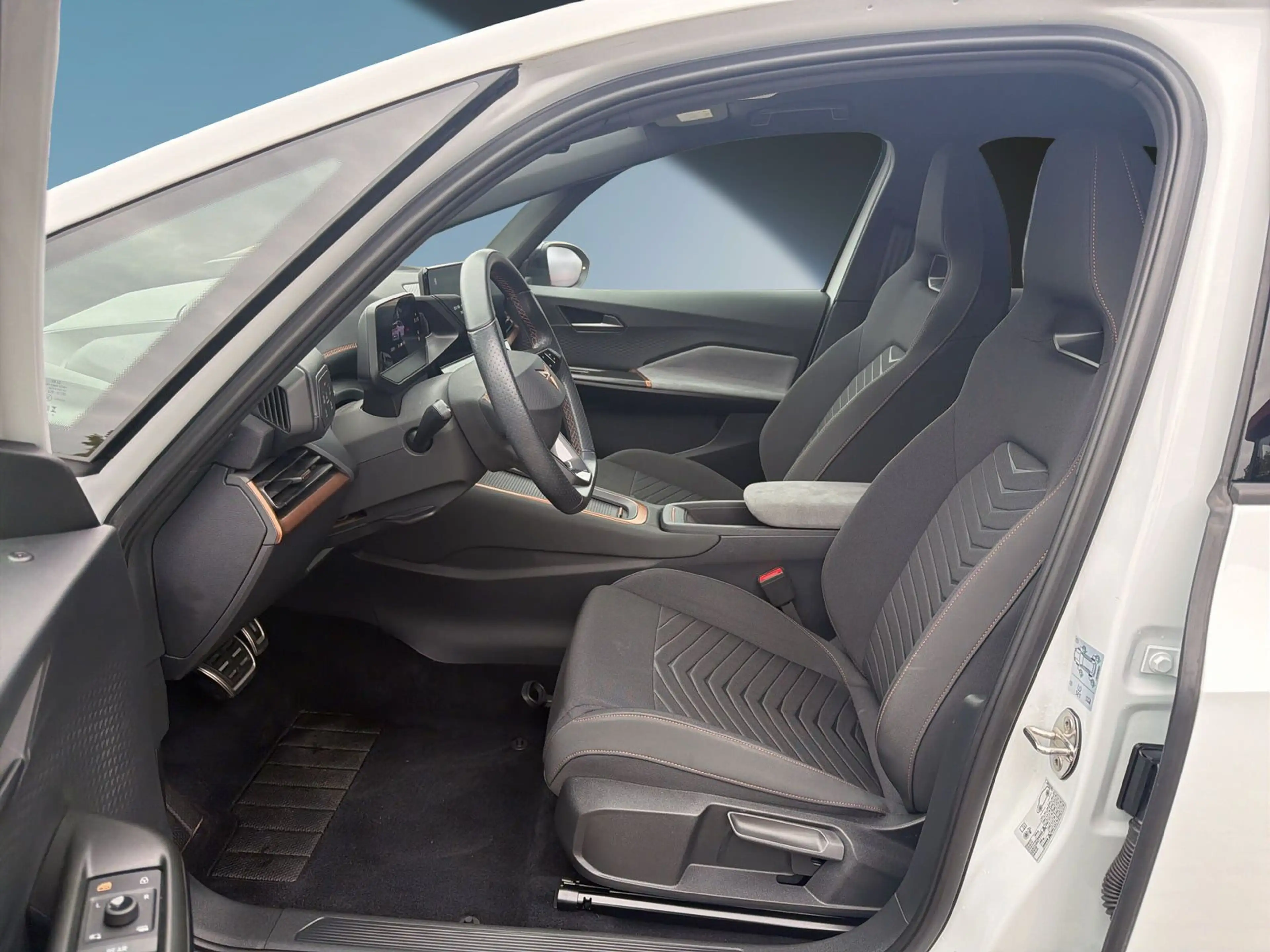 CUPRA Born 170 KW 58/62 KWH — photo 11