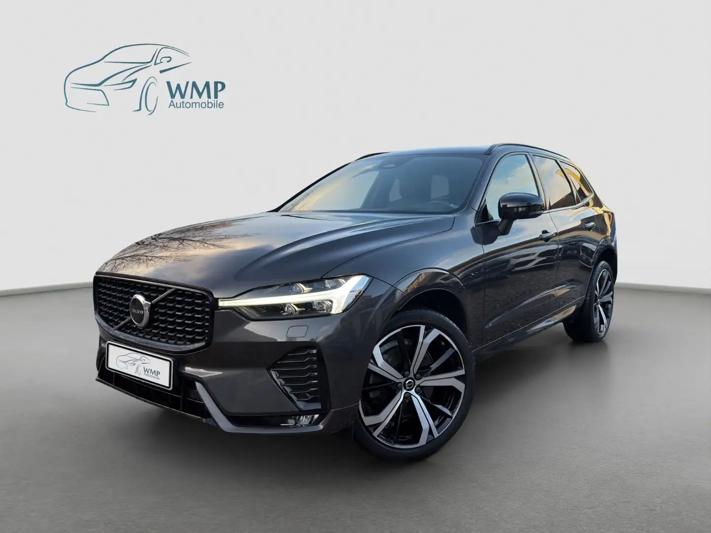 Volvo XC60 R Design 2WD/STHZ./ACC/Pano/HeadUpDis./H&K Grau - 1