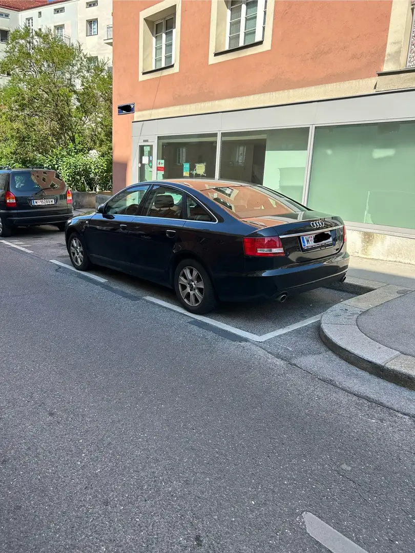 Audi A6 2,4 V6 - 2