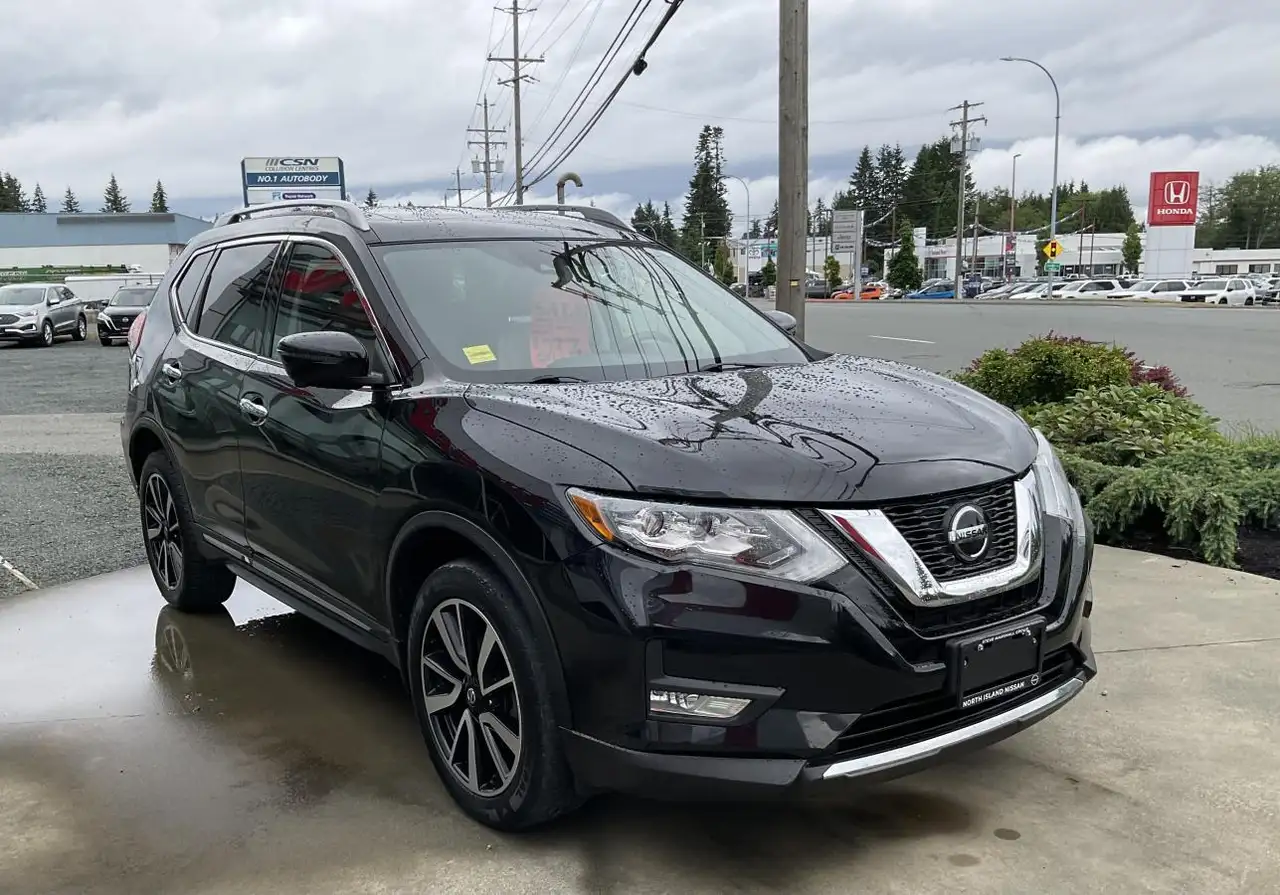Nissan Rogue fotografie Nissan Rogue