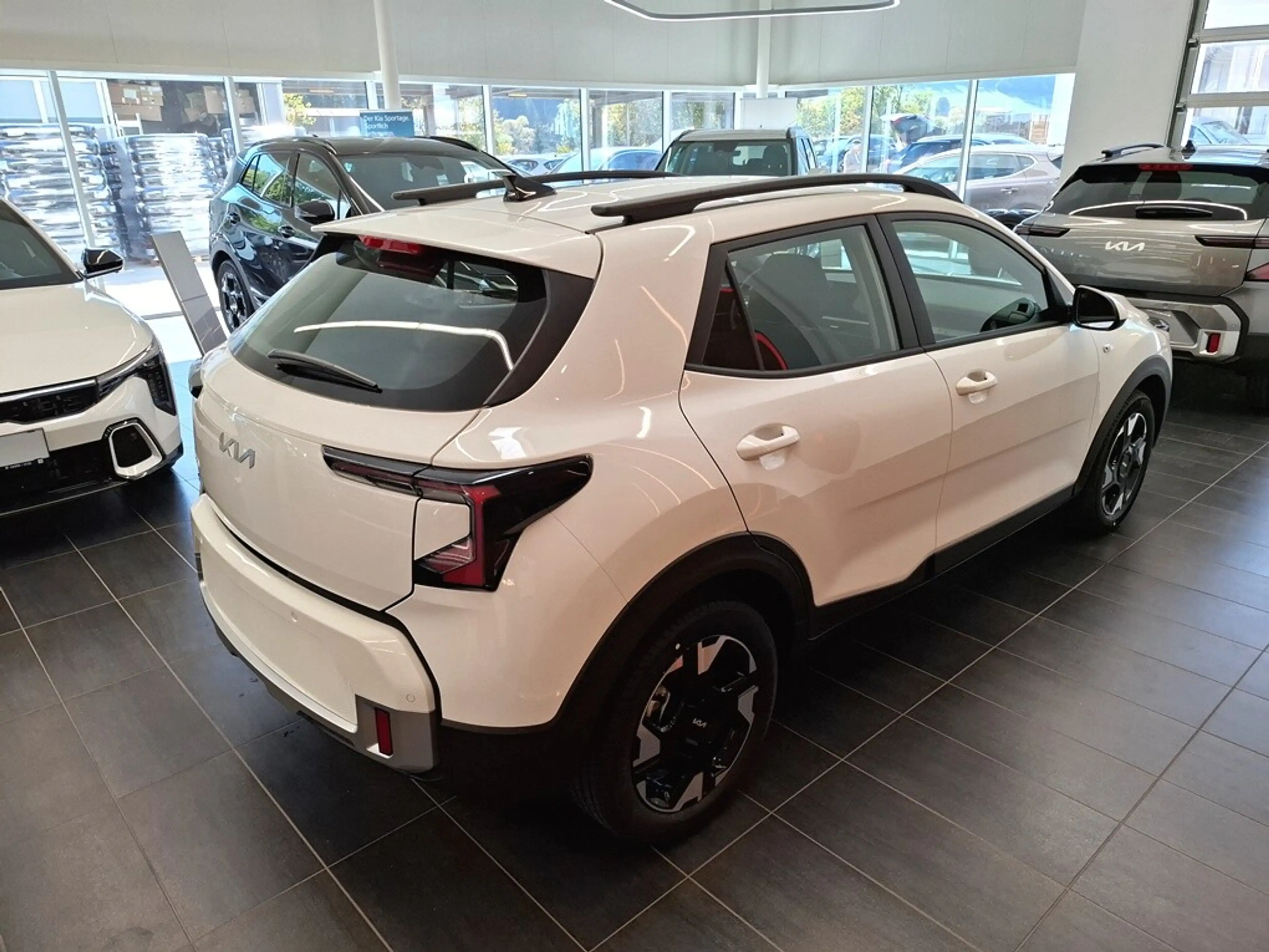 Kia Stonic 1,0 TGDI GPF ISG Titan — photo 4