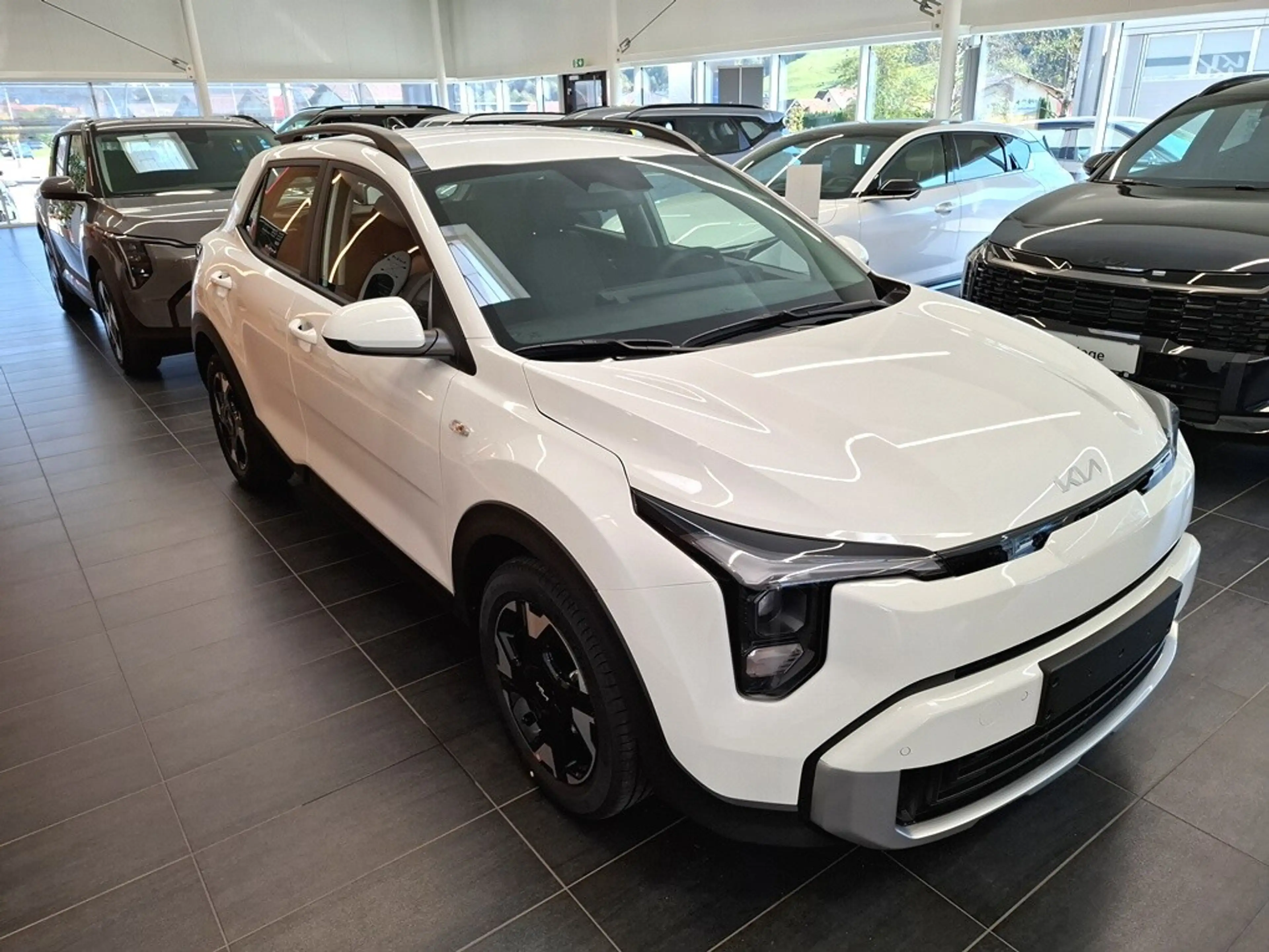 Kia Stonic 1,0 TGDI GPF ISG Titan — photo 2