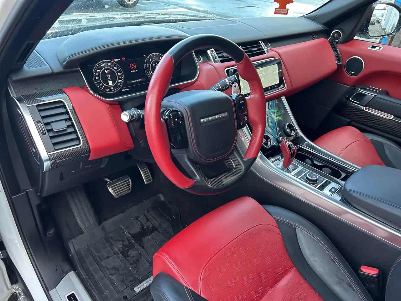Land Rover Range Rover Sport снимка Land Rover Range Rover Sport