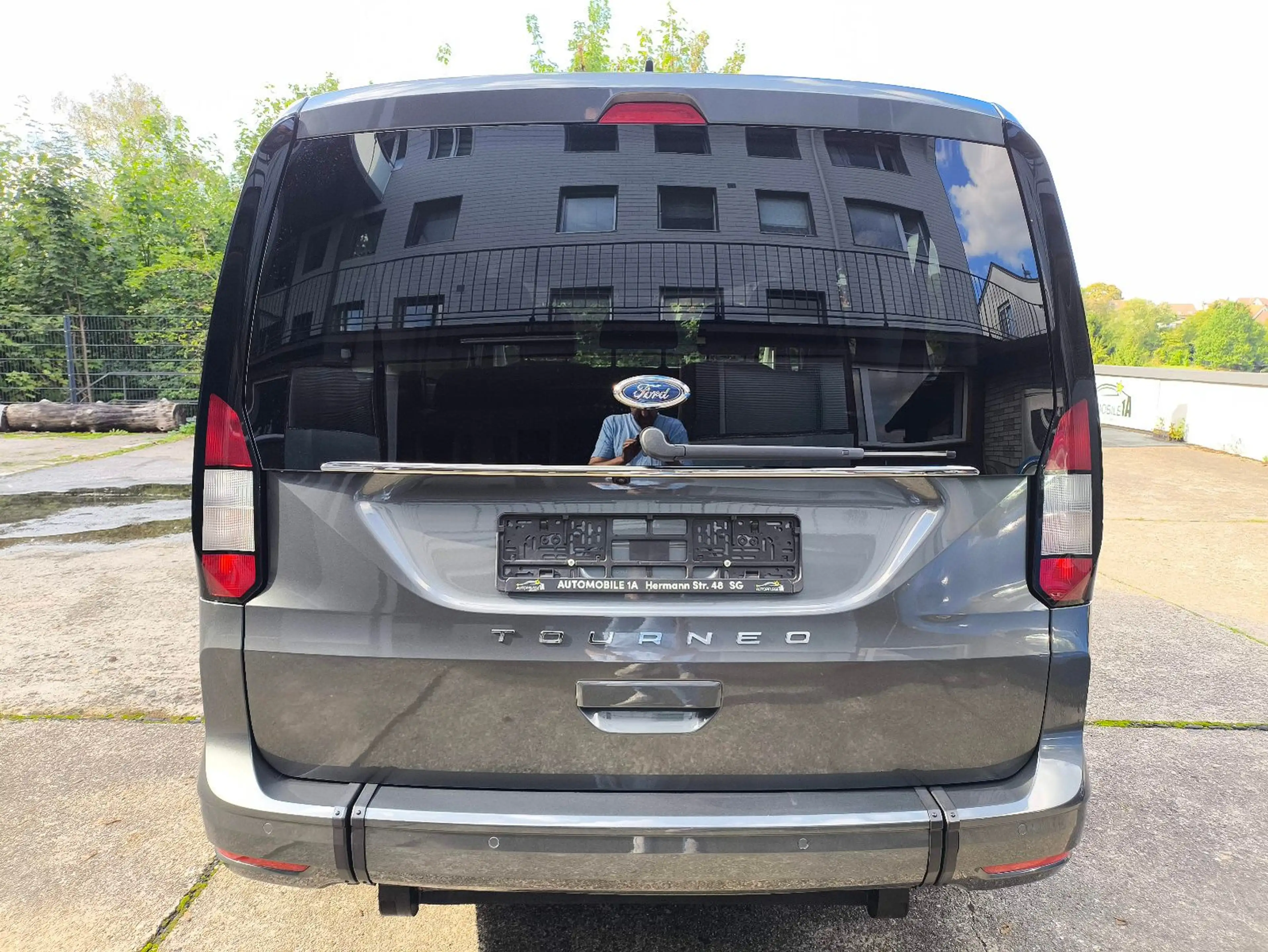 Ford Tourneo Connect Grand Tourneo Connect Titanium Rollstuhgerecht — photo 5