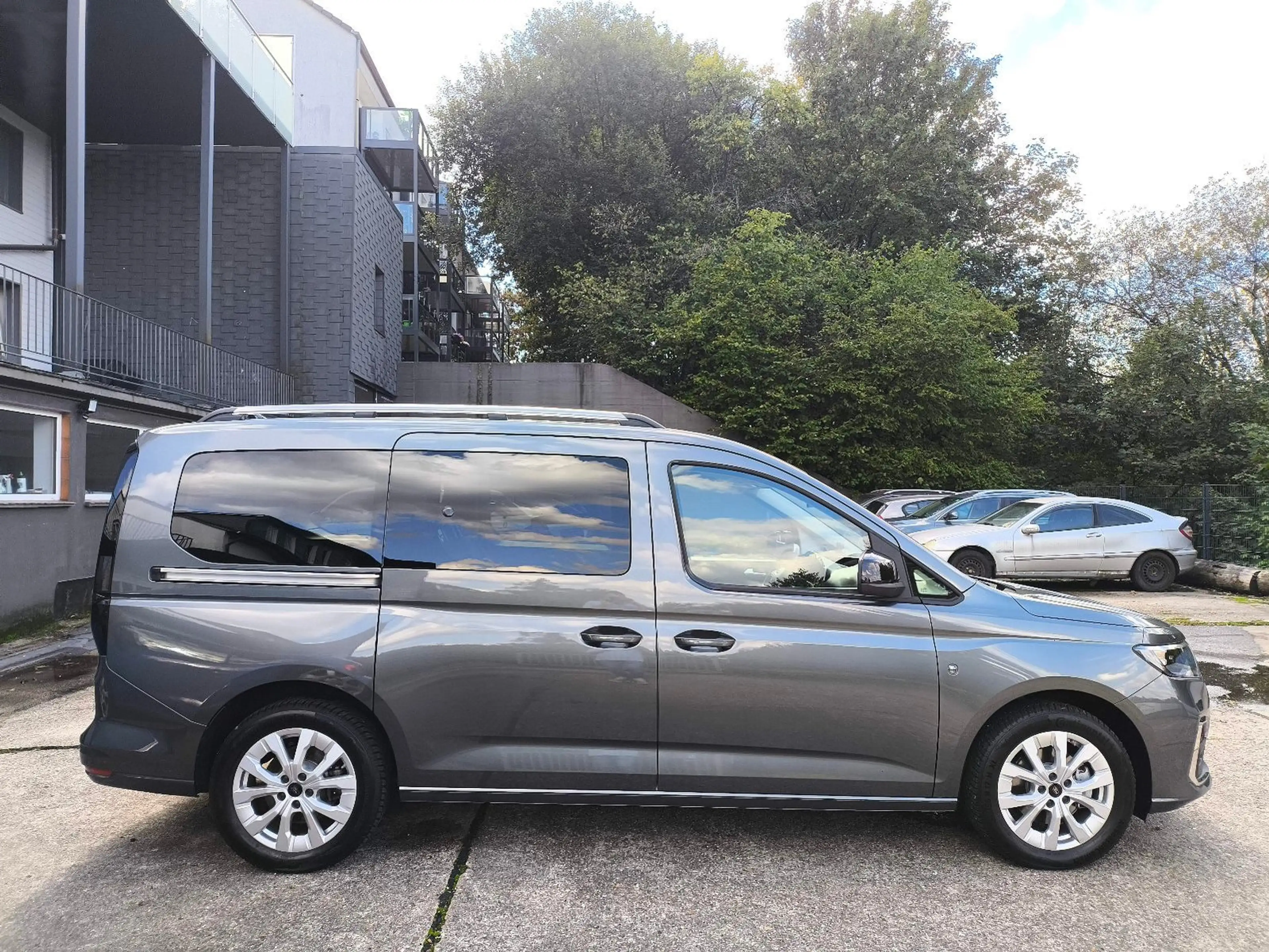Ford Tourneo Connect Grand Tourneo Connect Titanium Rollstuhgerecht — photo 7