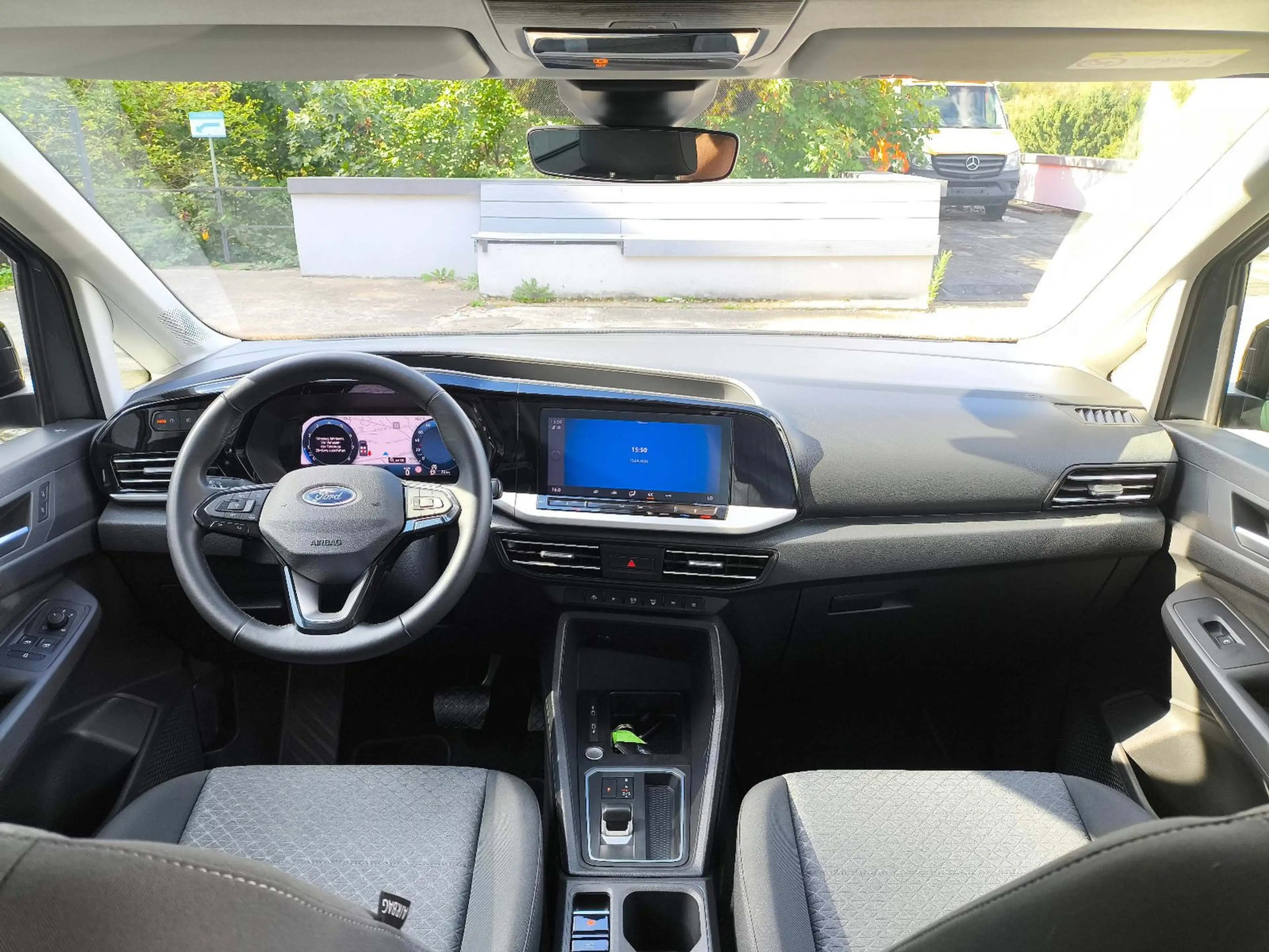 Ford Tourneo Connect Grand Tourneo Connect Titanium Rollstuhgerecht — photo 11