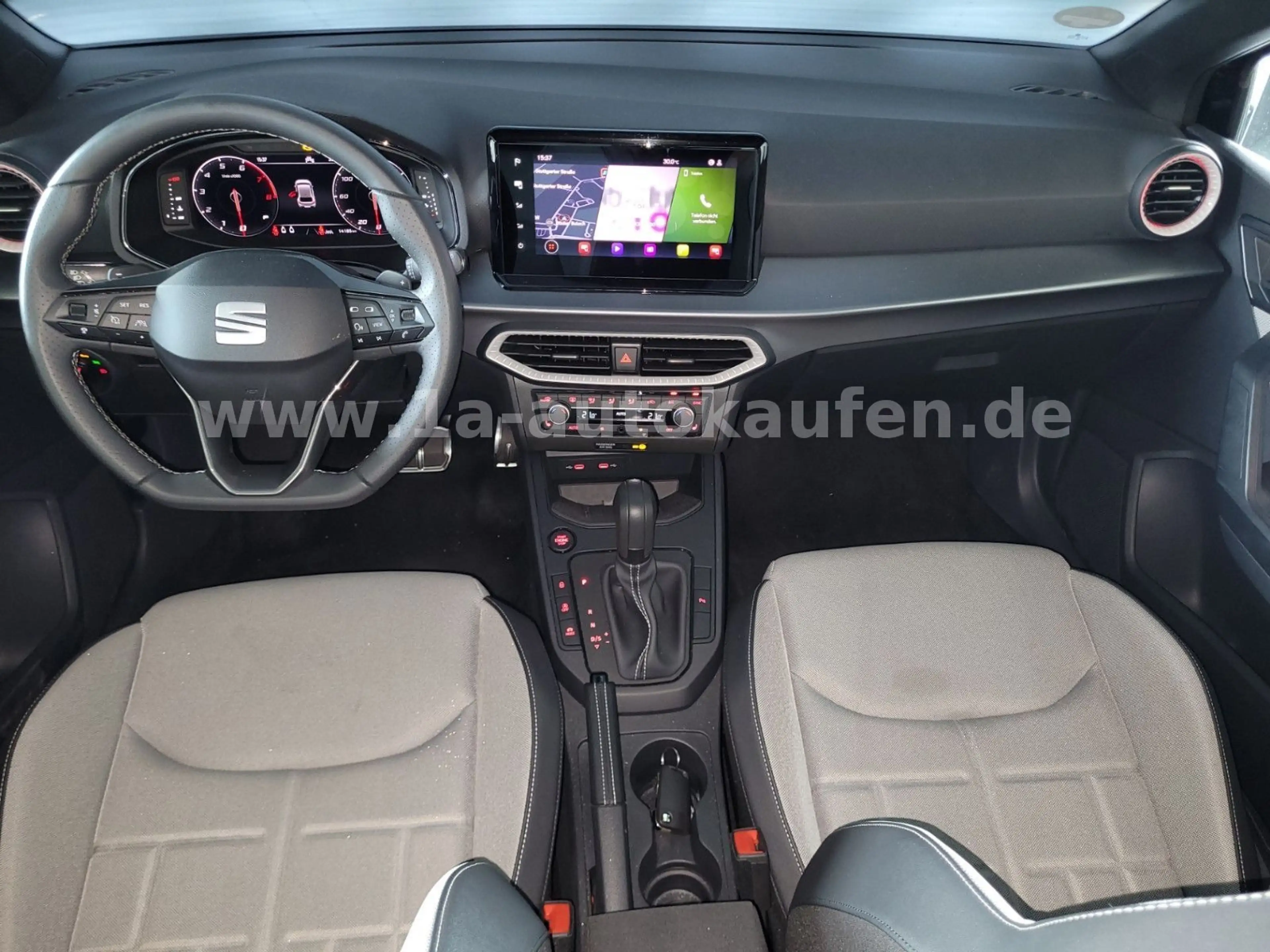 SEAT Ibiza TSI FR Black Edition DSG m. Kamera/ACC — photo 7