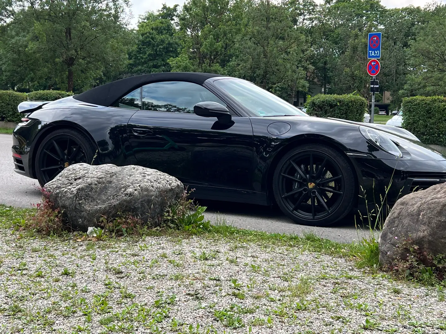 Porsche 992 911 Carrera Cabriolet PDK - PZ approved Schwarz - 2