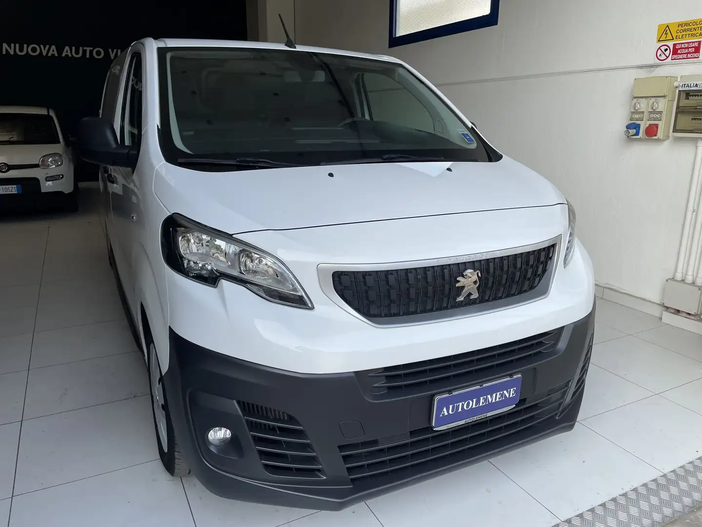 Peugeot Expert Expert BlueHDi 115 S&S PL-TN Furgone Premium Stan Blanc - 1