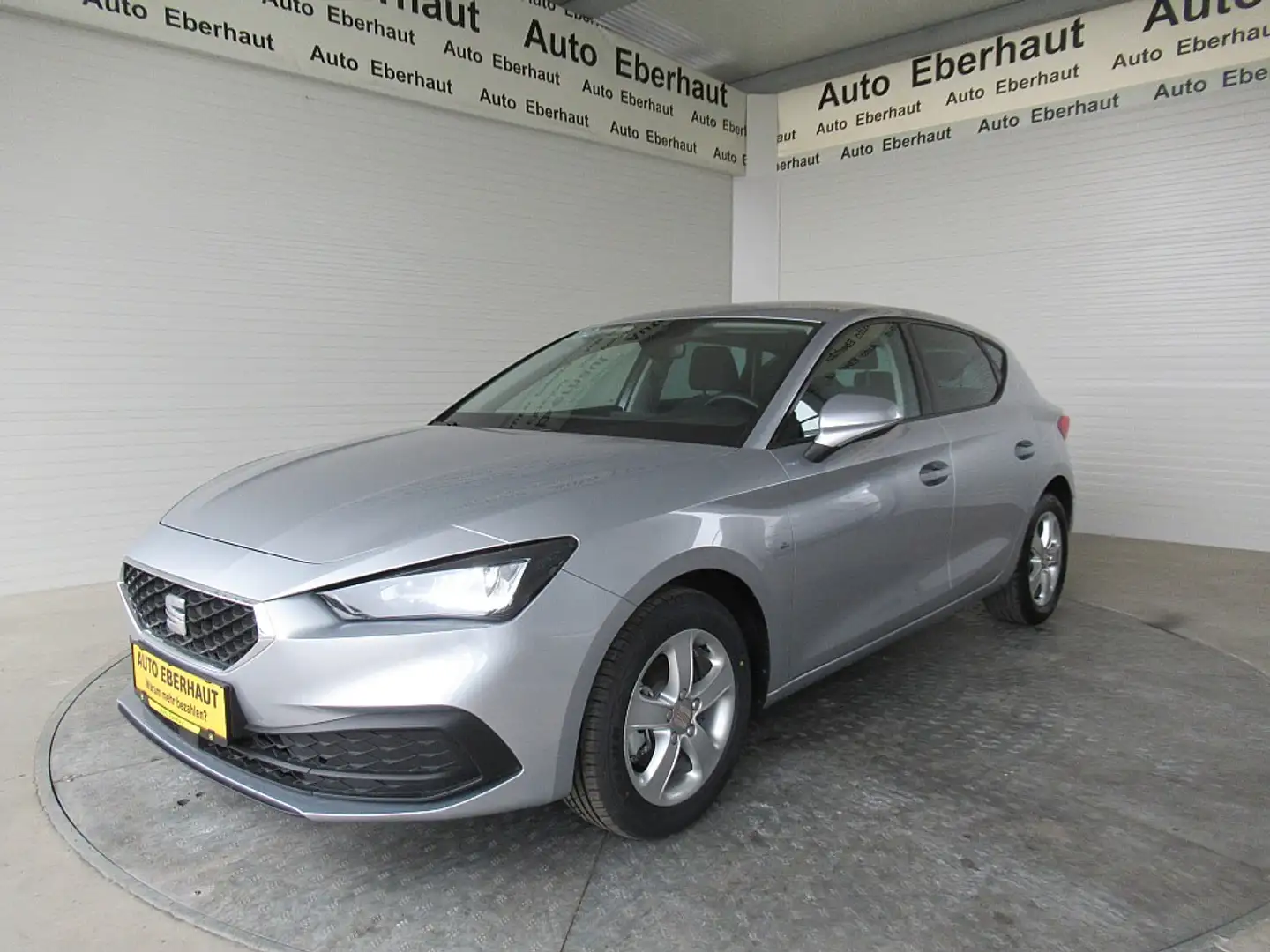 SEAT Leon TSI Reference *LED *Tempomat *Sitzheizung Silber - 1