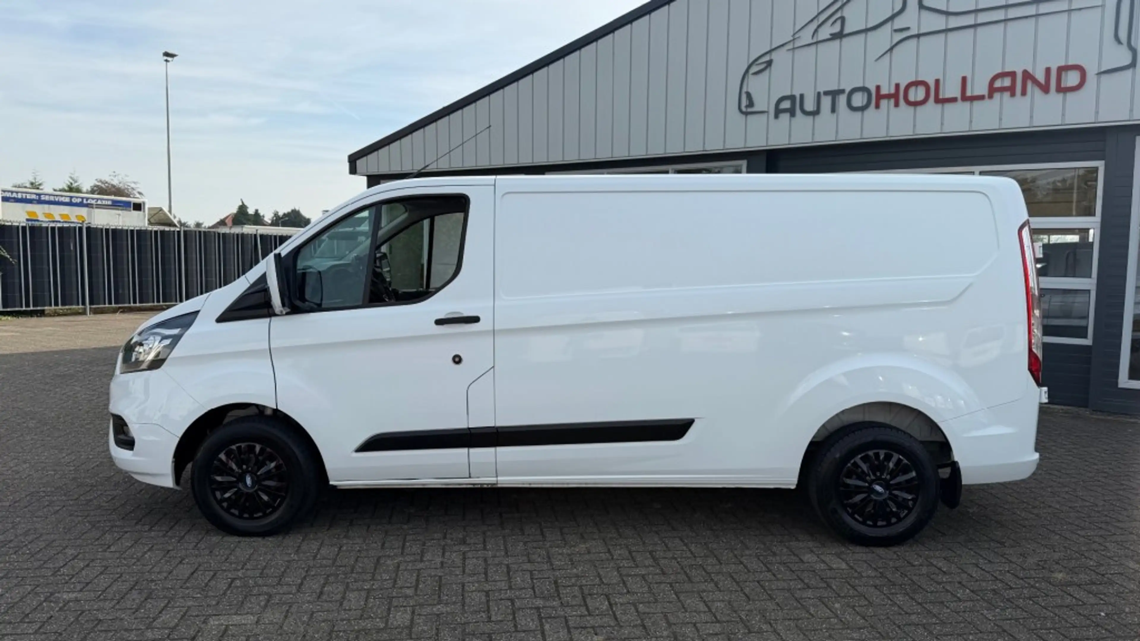 Ford Transit Custom 2.0 TDCI 77KW 105PK L2H1 EURO 6 AIRCO/ NAVIGATIE/ — photo 16