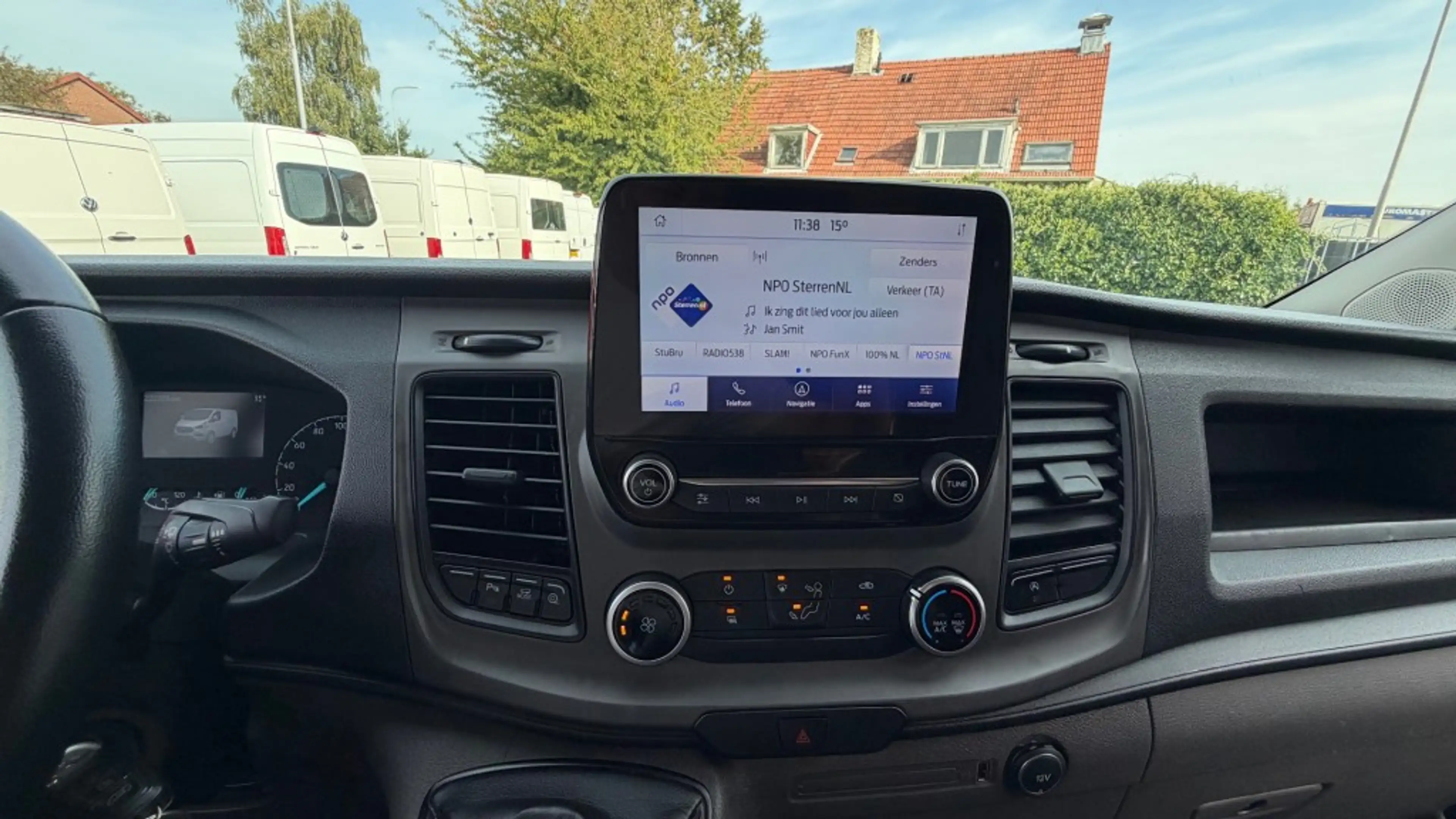 Ford Transit Custom 2.0 TDCI 77KW 105PK L2H1 EURO 6 AIRCO/ NAVIGATIE/ — photo 22