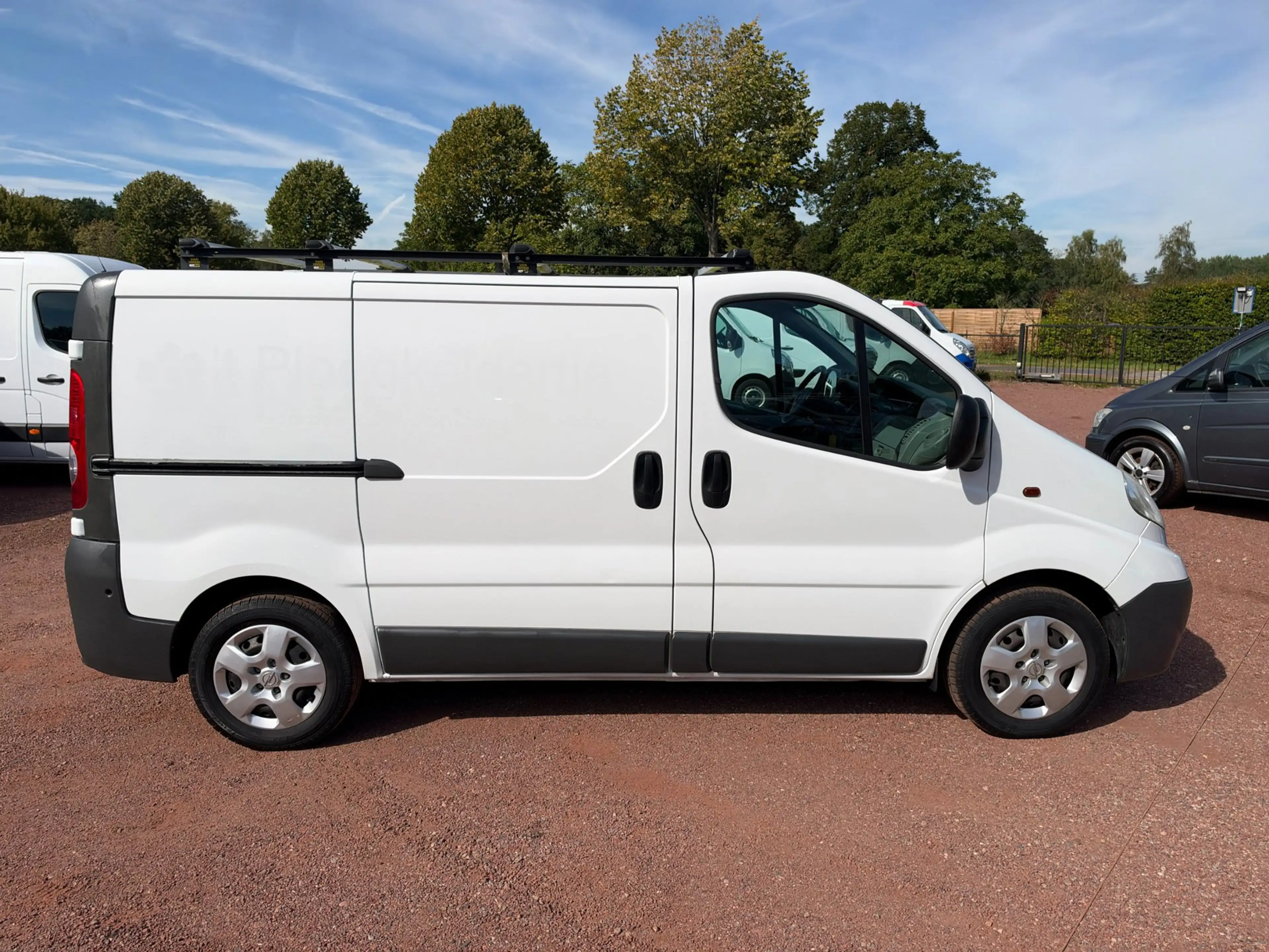 Opel Vivaro 2.0 CDTI Euro 5 L1H1 Cruise Control — photo 16