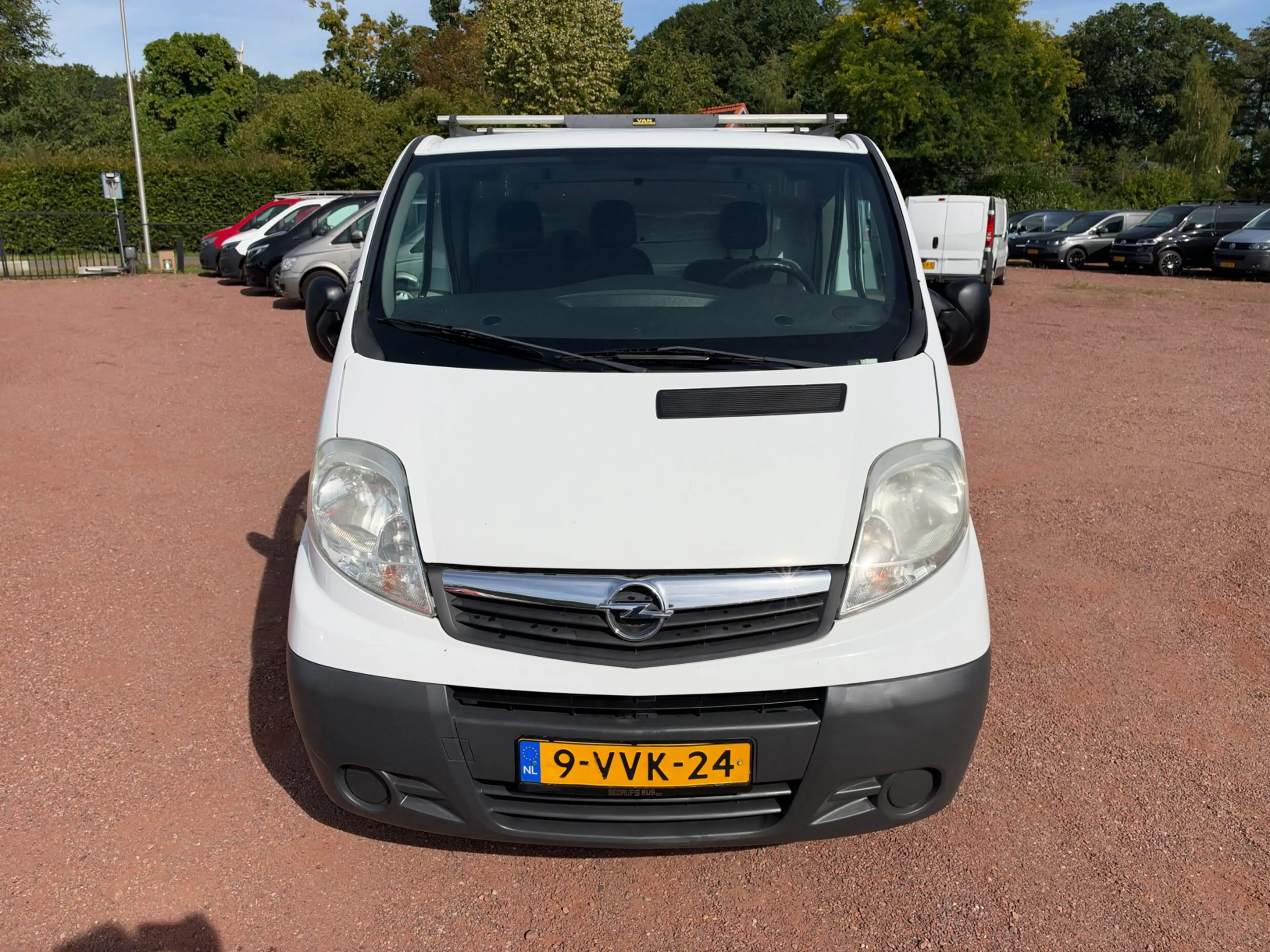 Opel Vivaro 2.0 CDTI Euro 5 L1H1 Cruise Control — photo 4