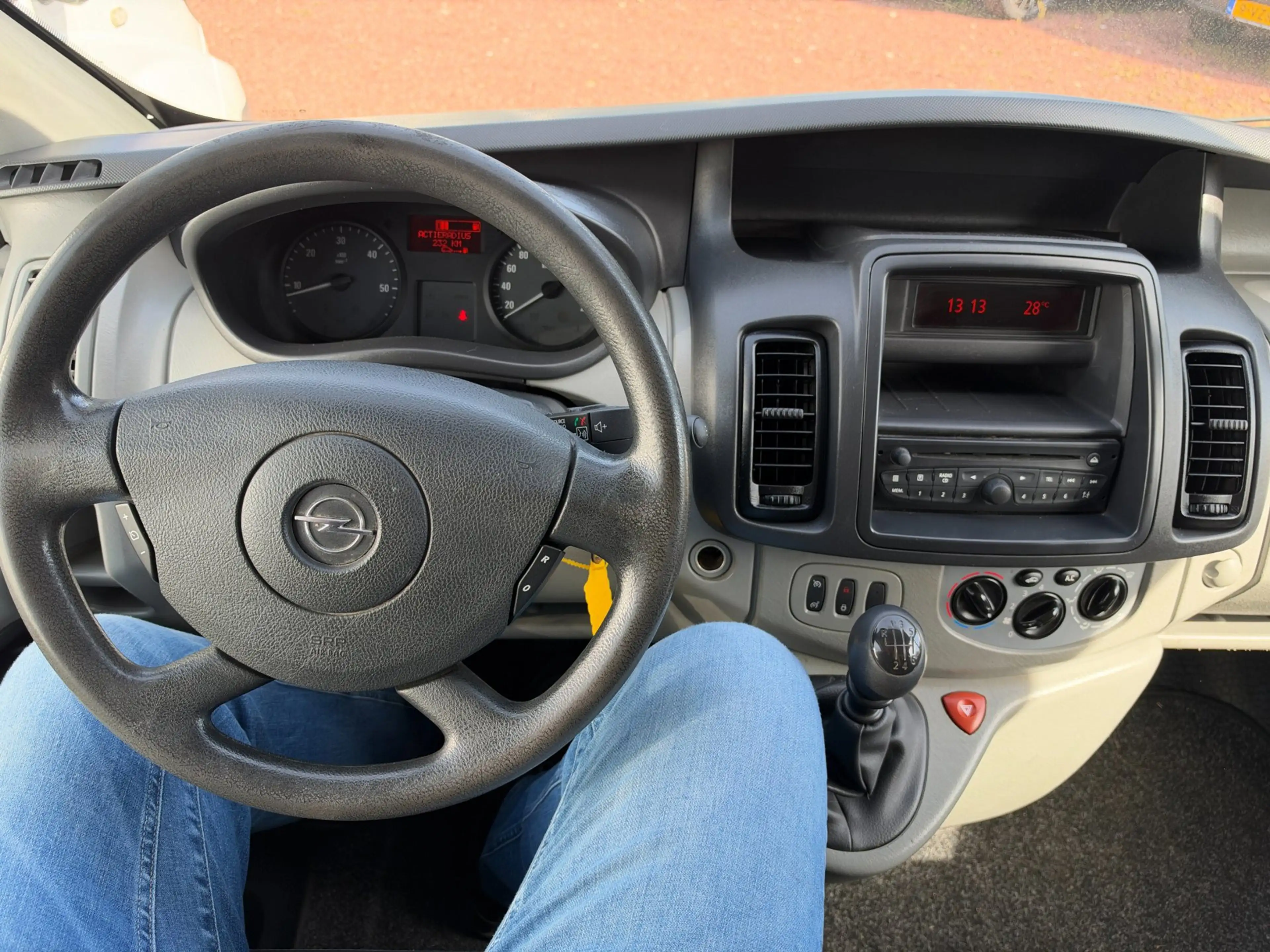 Opel Vivaro 2.0 CDTI Euro 5 L1H1 Cruise Control — photo 7