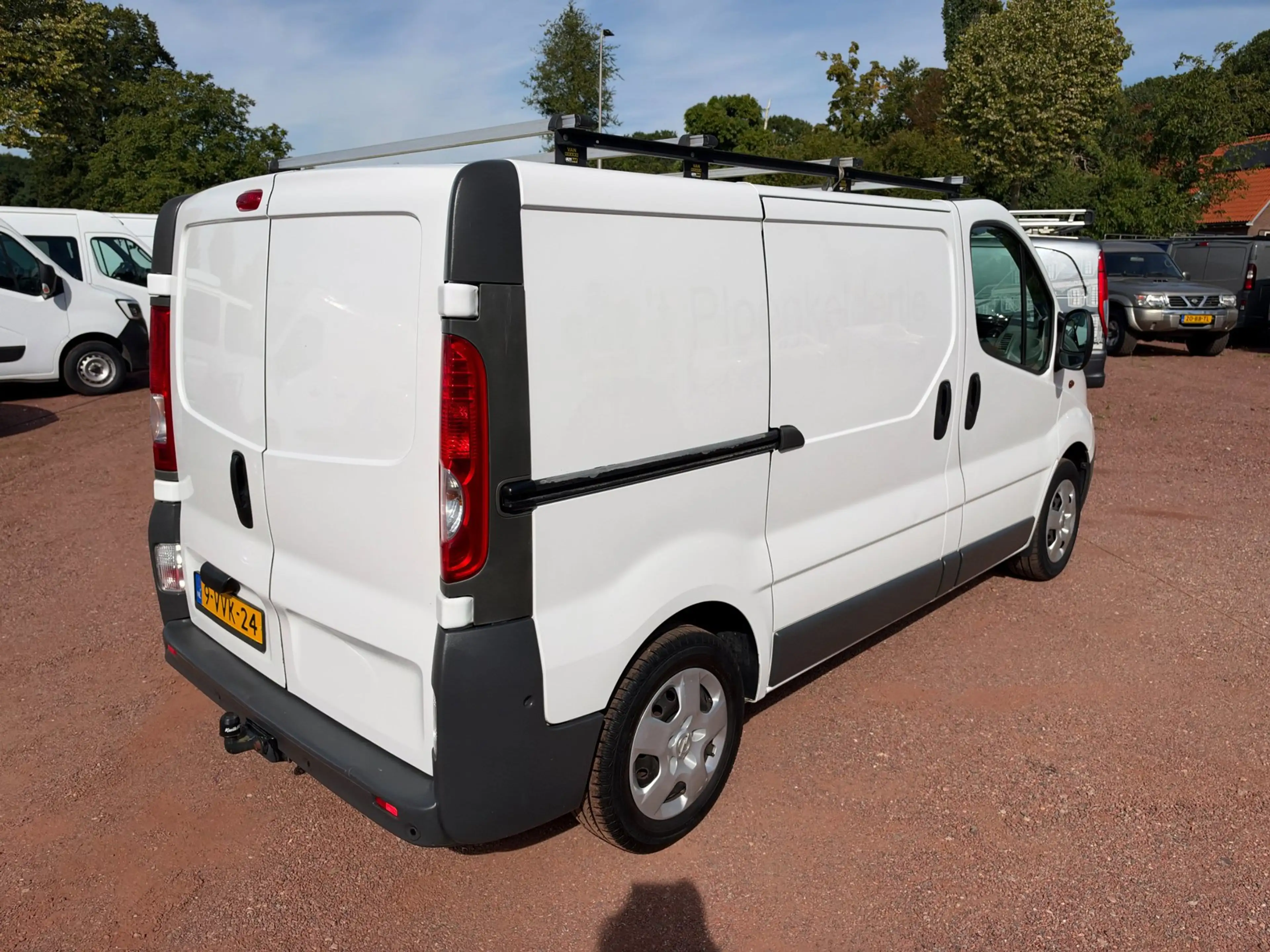 Opel Vivaro 2.0 CDTI Euro 5 L1H1 Cruise Control — photo 15