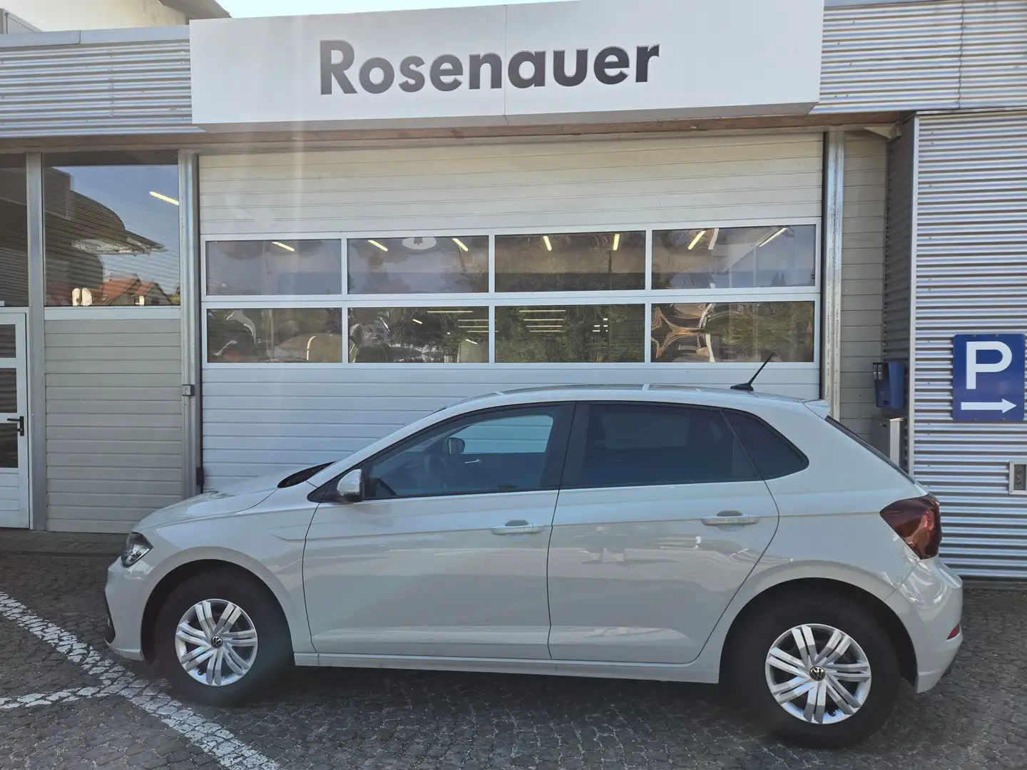 Volkswagen Polo Basis Grau - 1