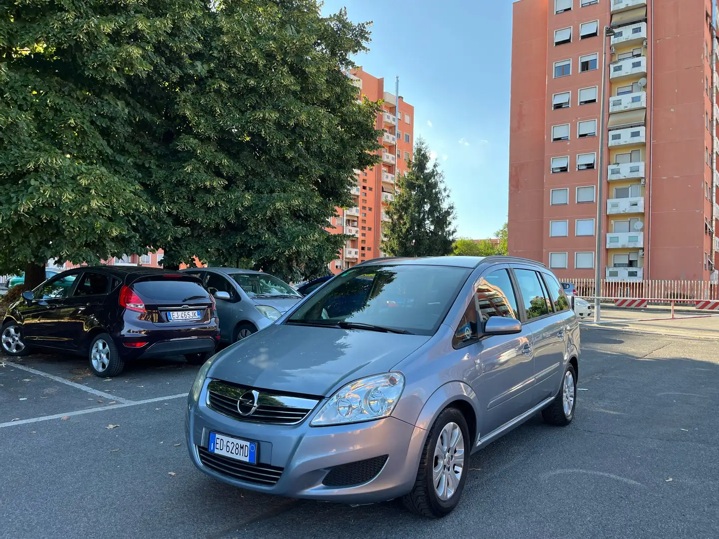 Opel Zafira 1.9 cdti Cosmo 120cv - 1