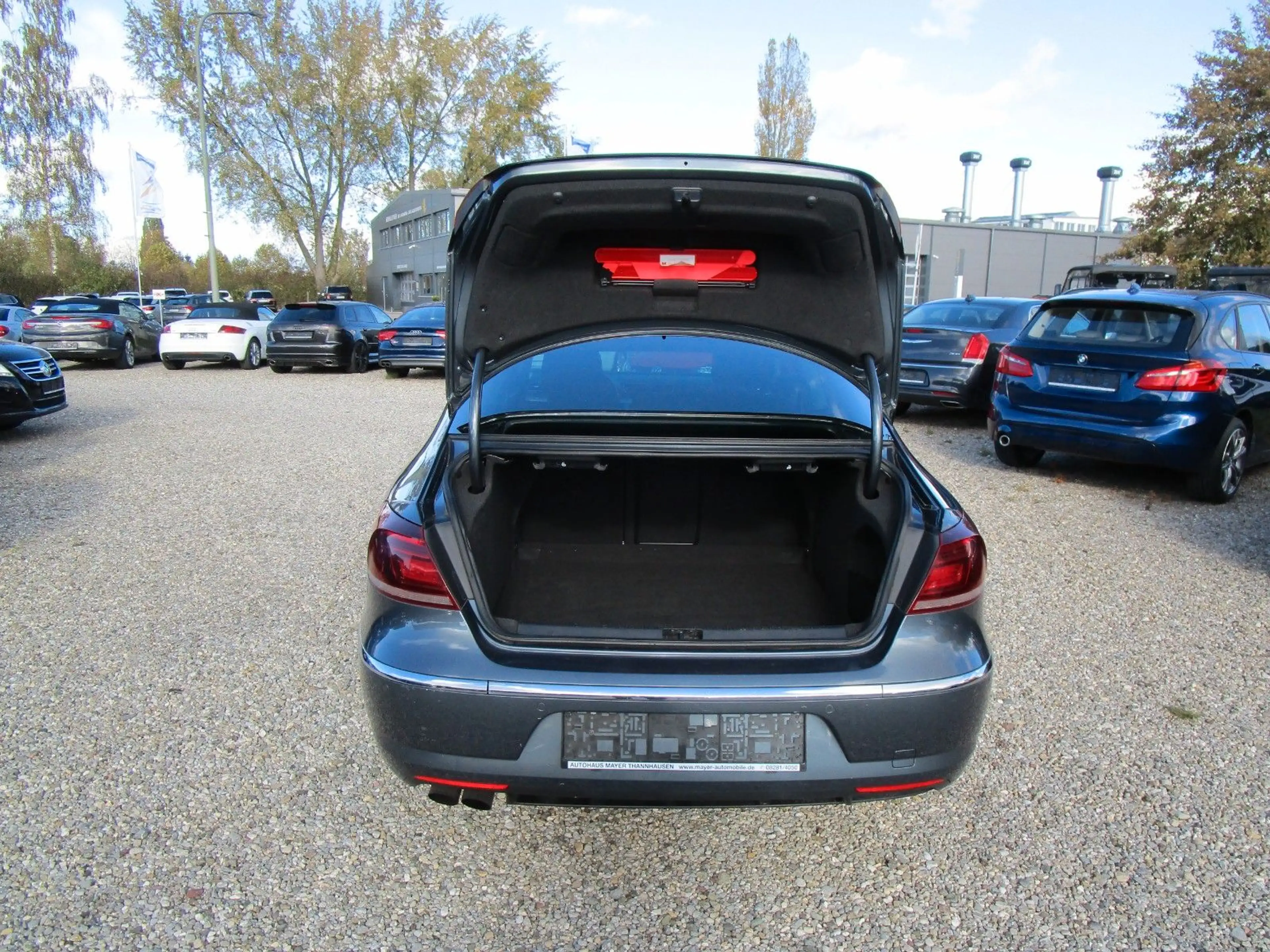 Volkswagen CC *NAVI* Bi-Xenon*TÜV 01/28*8-fach-bereift* — photo 5