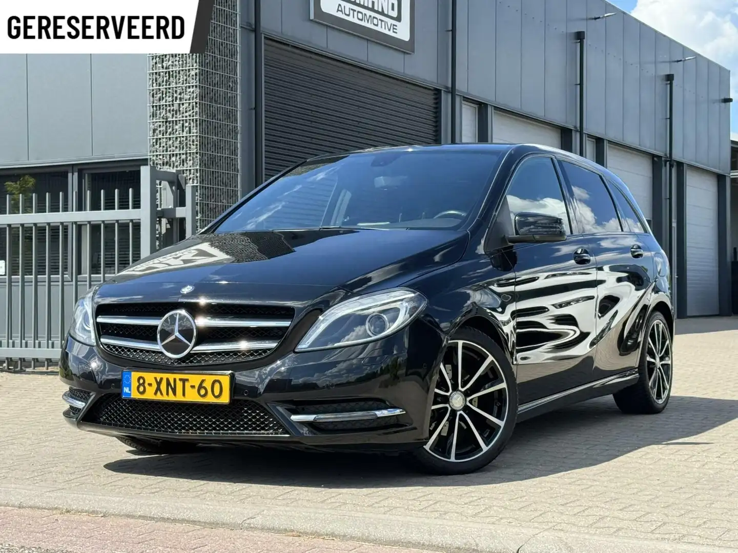 Mercedes-Benz B 180 Prestige| AUT | Cruise | PDC | CarPlay Schwarz - 2