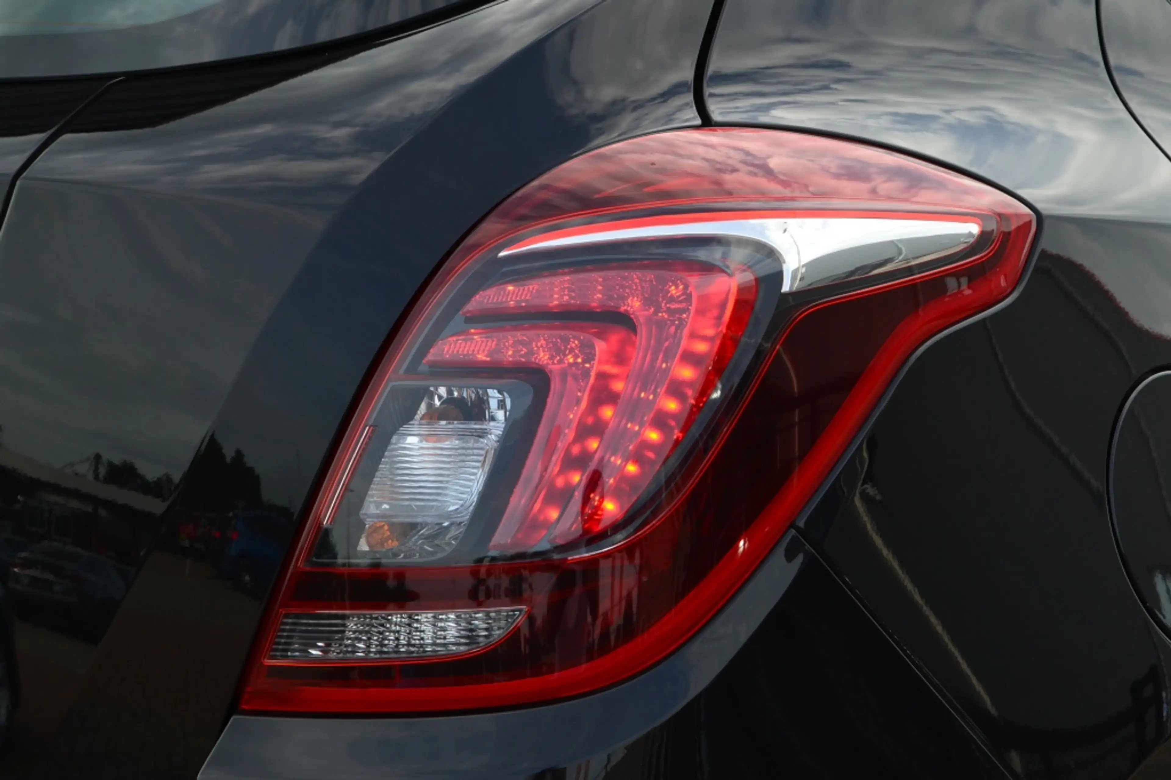 Opel Mokka X 1.4 Turbo Online Edition LED/Navi/Opendak — photo 20