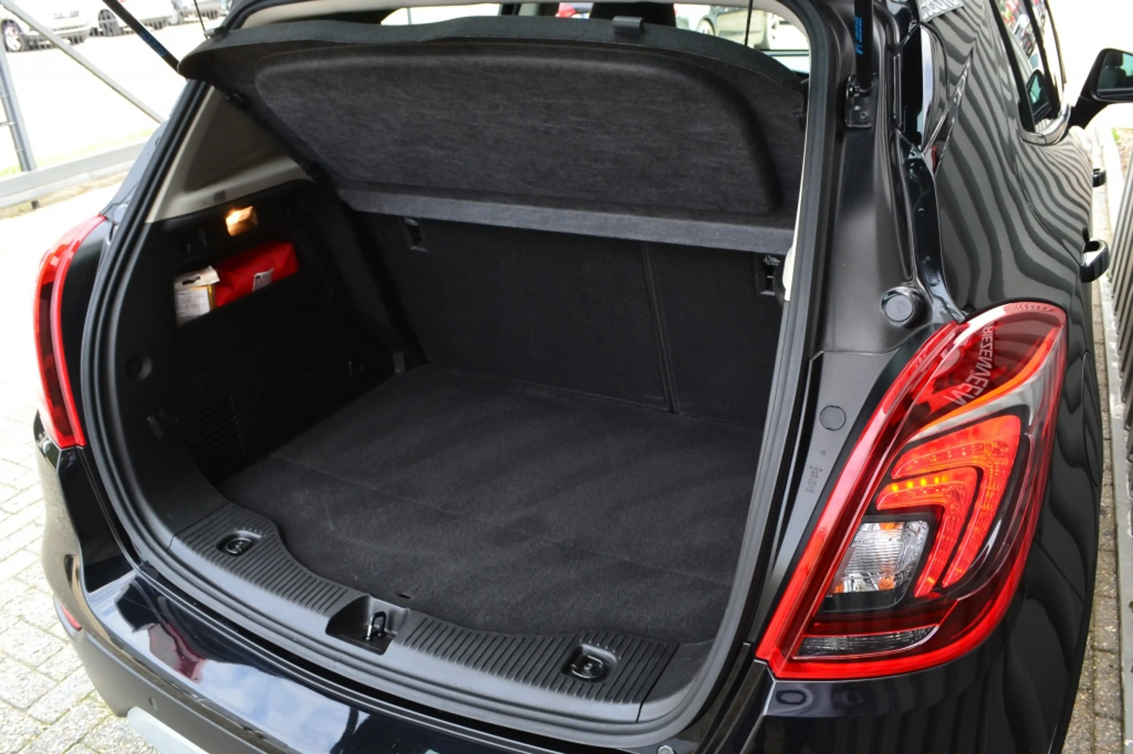 Opel Mokka X 1.4 Turbo Online Edition LED/Navi/Opendak — photo 42