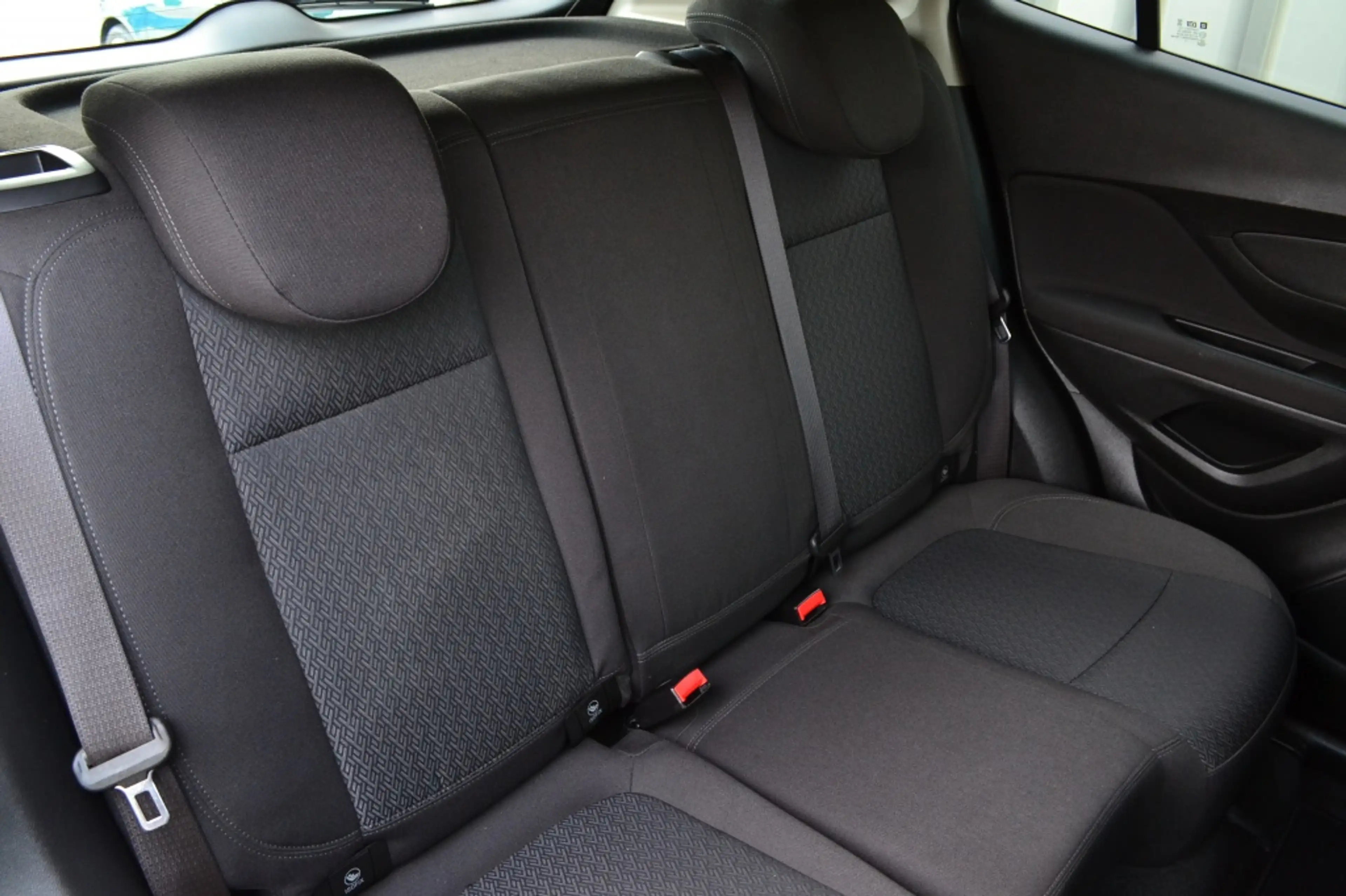 Opel Mokka X 1.4 Turbo Online Edition LED/Navi/Opendak — photo 14