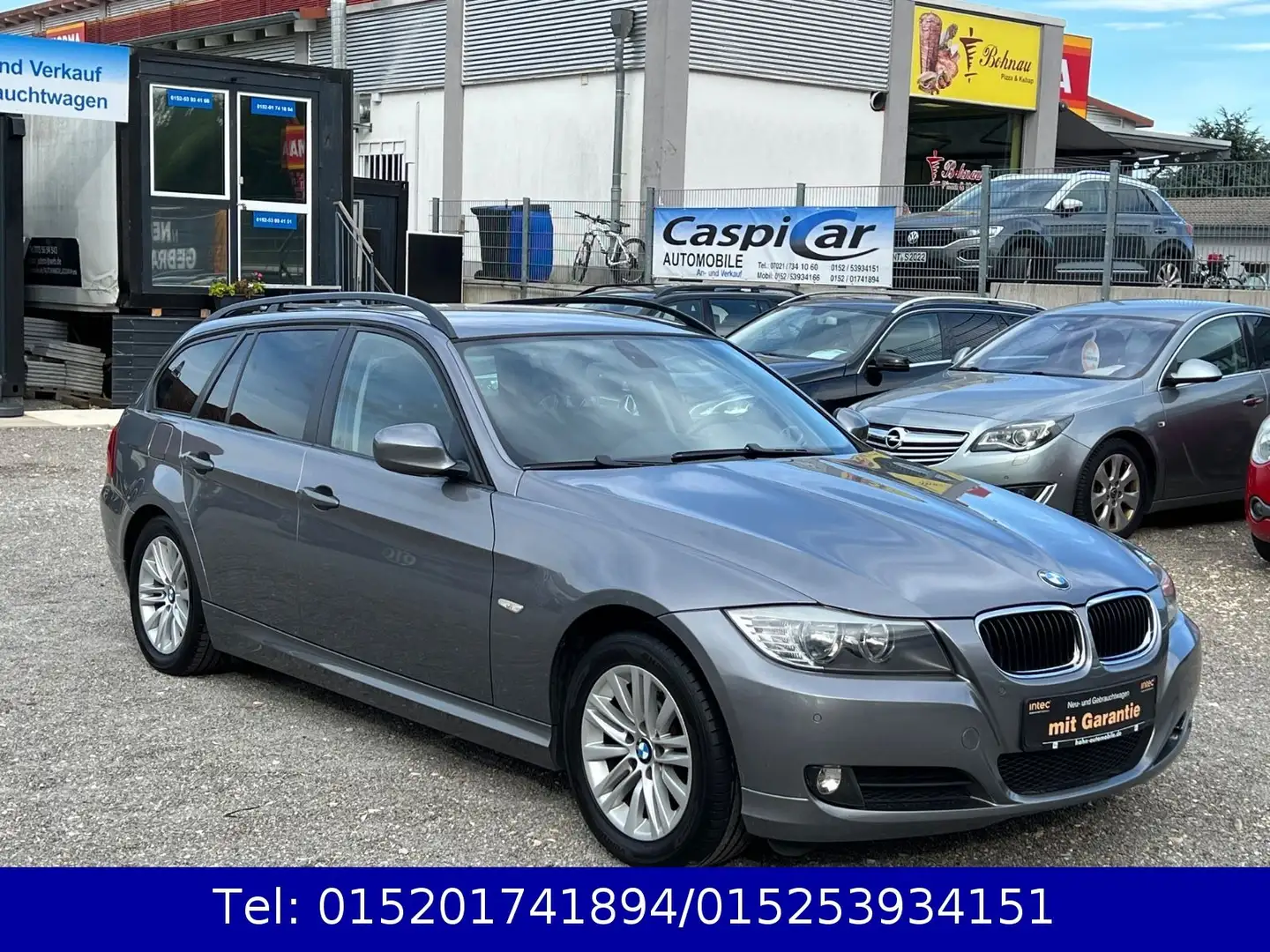 BMW 320 Touring 320i,NAVI,SHZ,PDC,8 FACH BEREIFT,1.HAND Grijs - 1