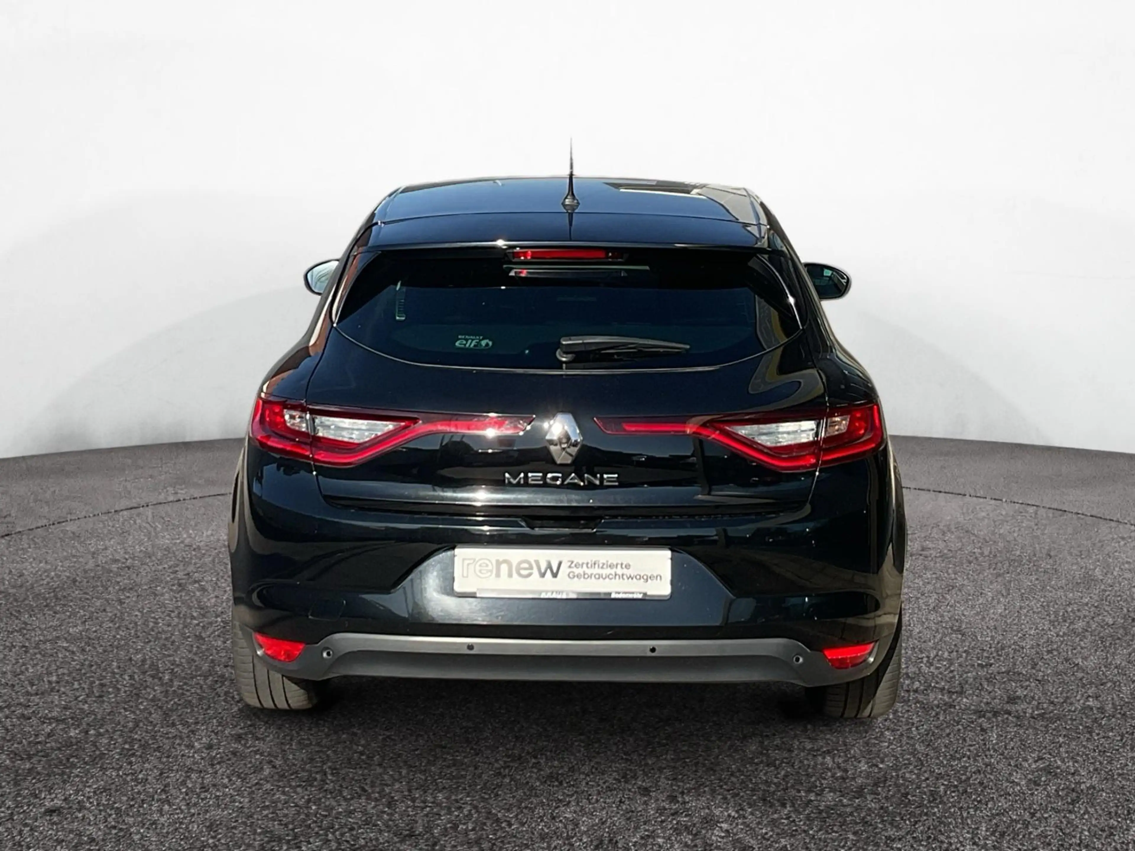 Renault Megane 5-Türer LIMITED DELUXE ENERGY TCe 115 — photo 8