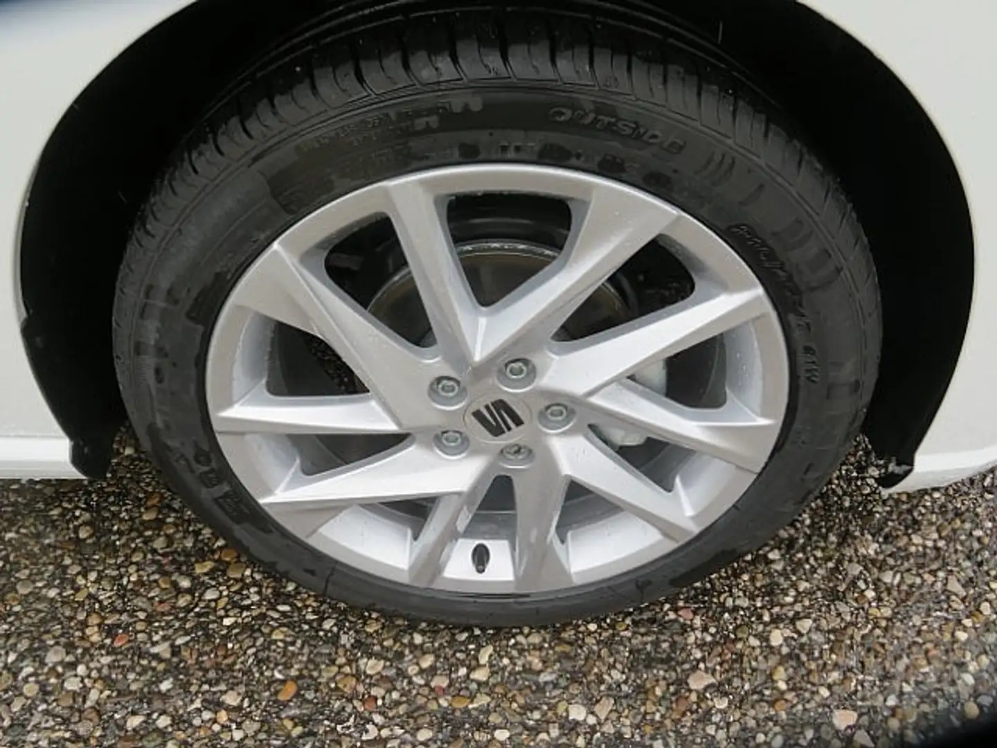 SEAT Ibiza EcoTSI FR Armlehne dopp. Ladeboden 17"ALU Weiß - 2