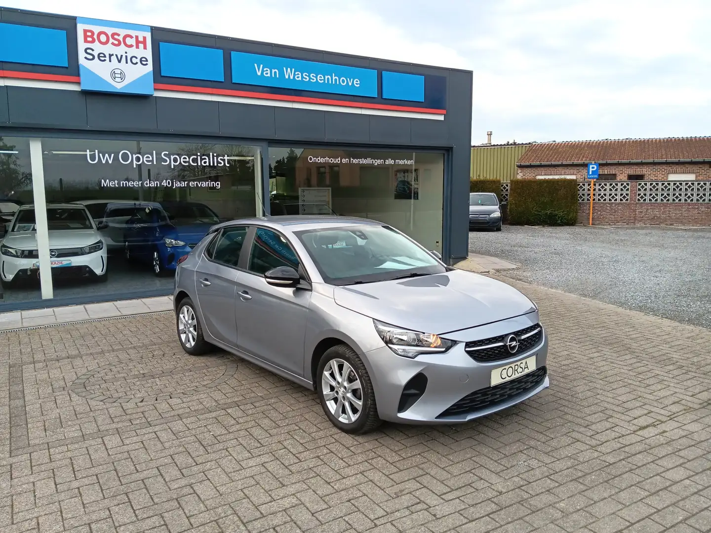 Opel Corsa F Edition 1.2 benzine grijs bj. 06/2021 54398 km Zilver - 2