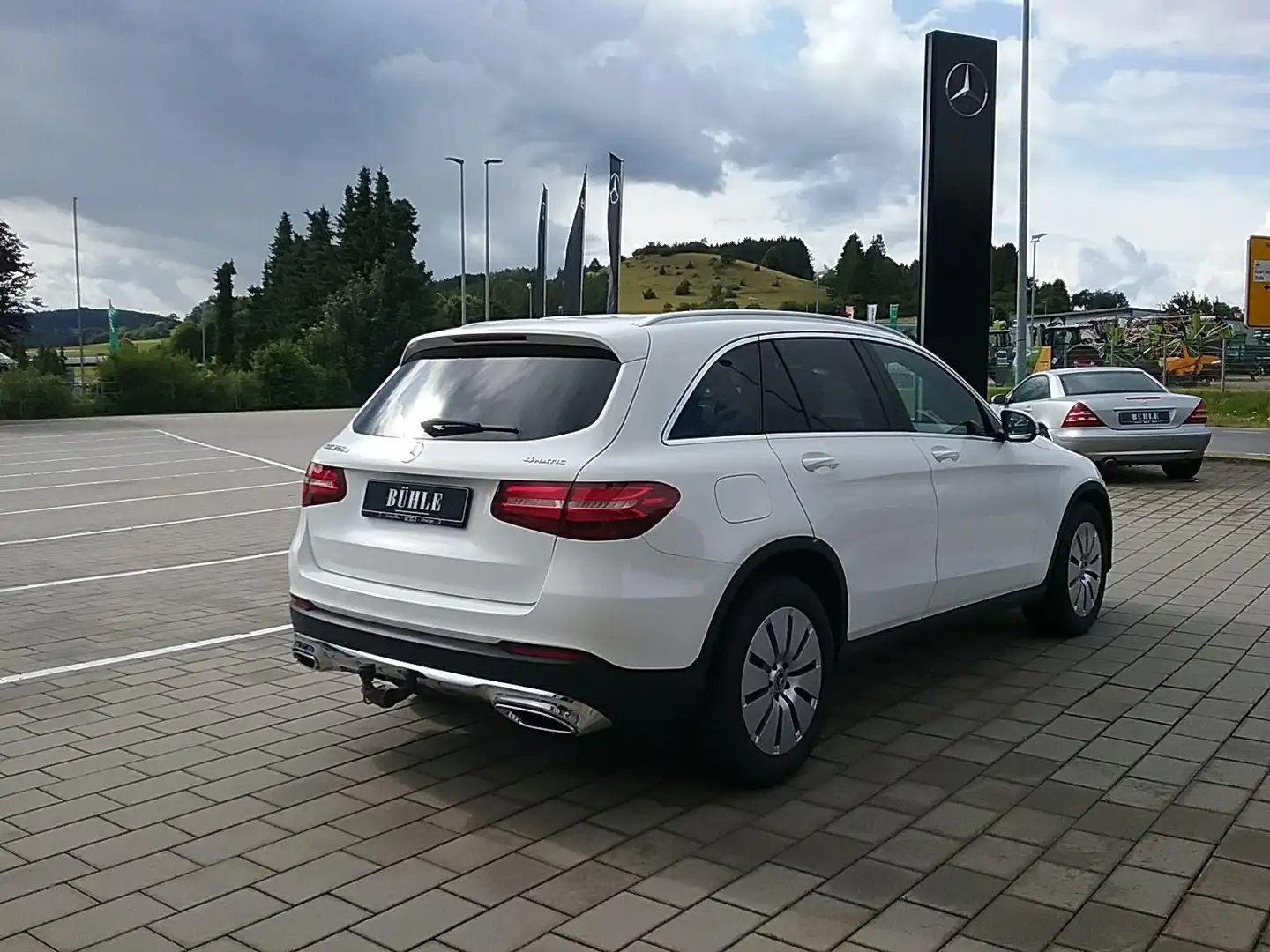 Mercedes-Benz GLC 220 D EXCLUSIVE 4 MATIC+AMG+AHK+KAMERA+PANO+ Alb - 2