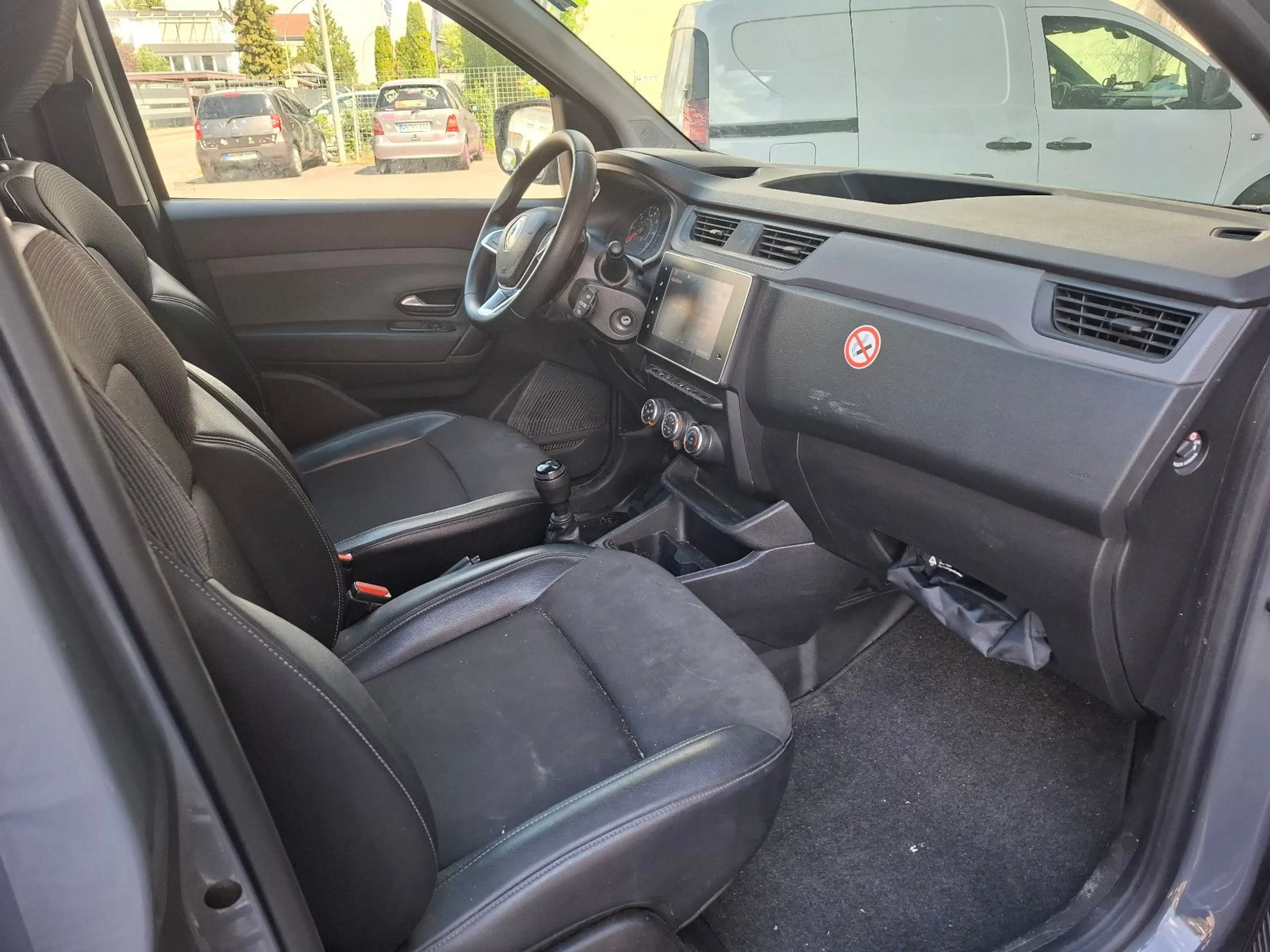 Renault Express Extra*Klima*6-Display*Tüv-10-2027* — photo 11