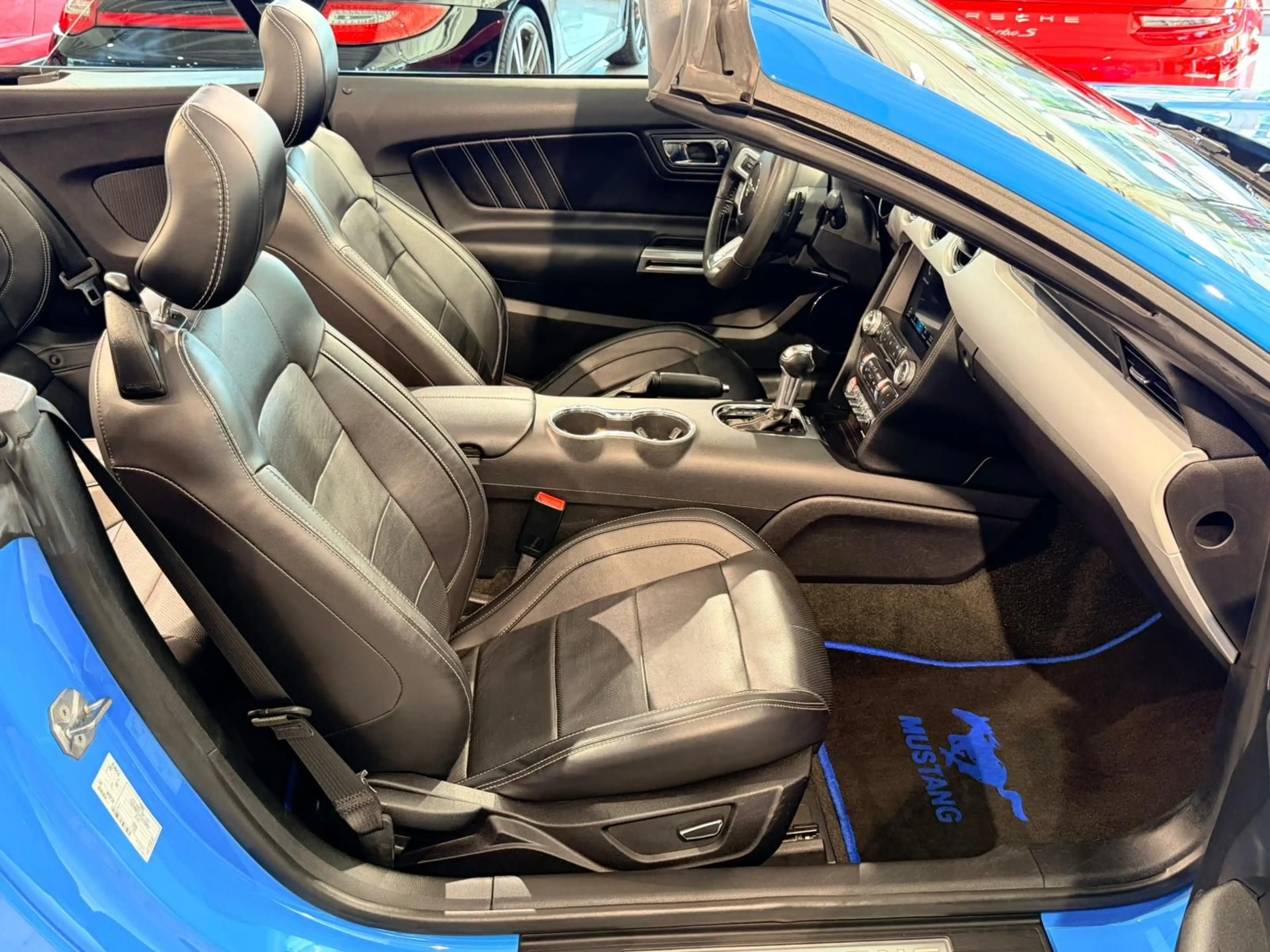 Ford Mustang GT Convertible DE-FZG*PERFORMANCE*19"* — photo 11