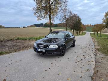 A6 4.2 V8 Quattro 300 PS - sehr gepflegt!