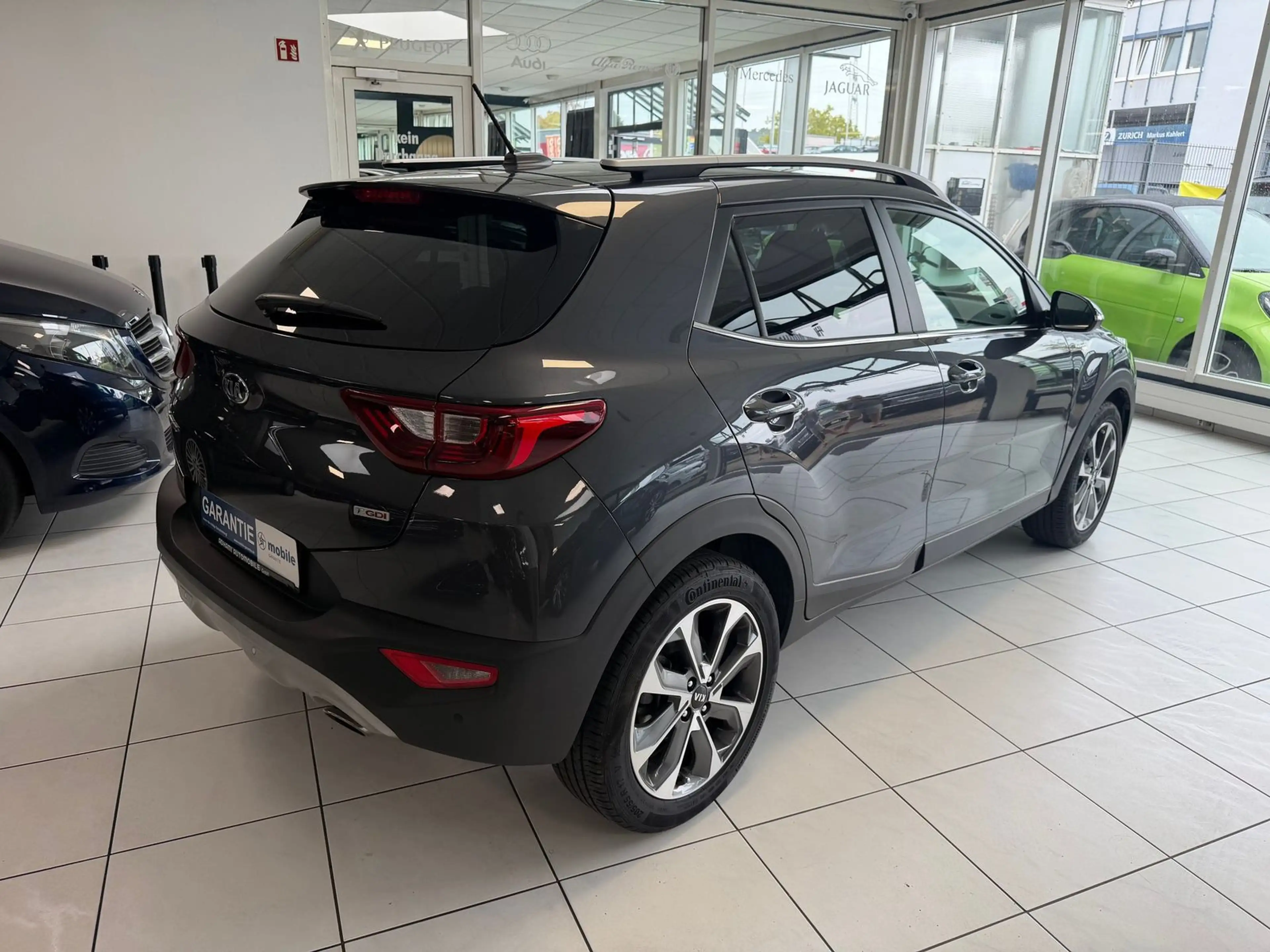 Kia Stonic Kia Stonic  Platinum 1.Hand Leder Pano Navi Top — photo 6