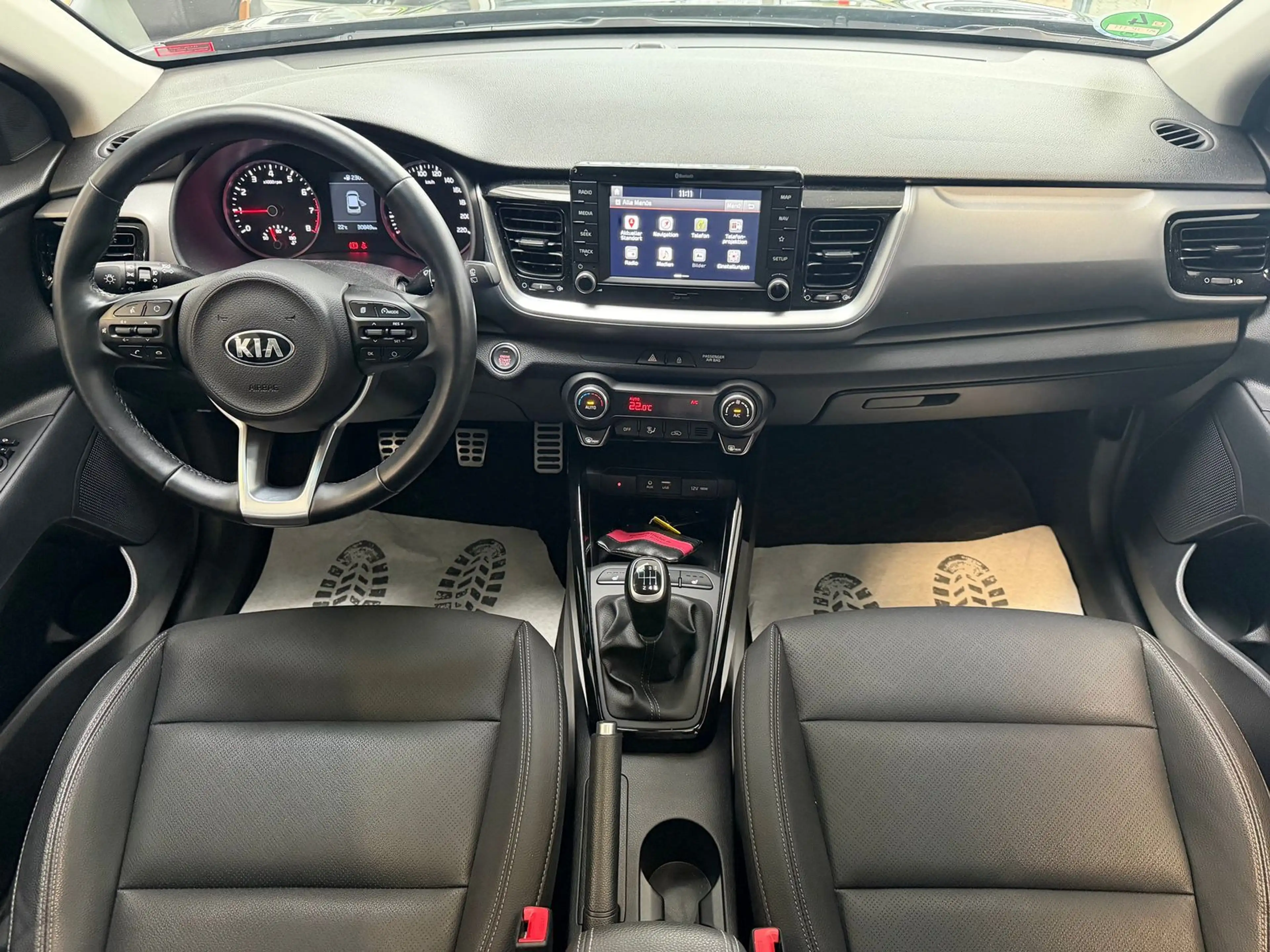 Kia Stonic Kia Stonic  Platinum 1.Hand Leder Pano Navi Top — photo 17