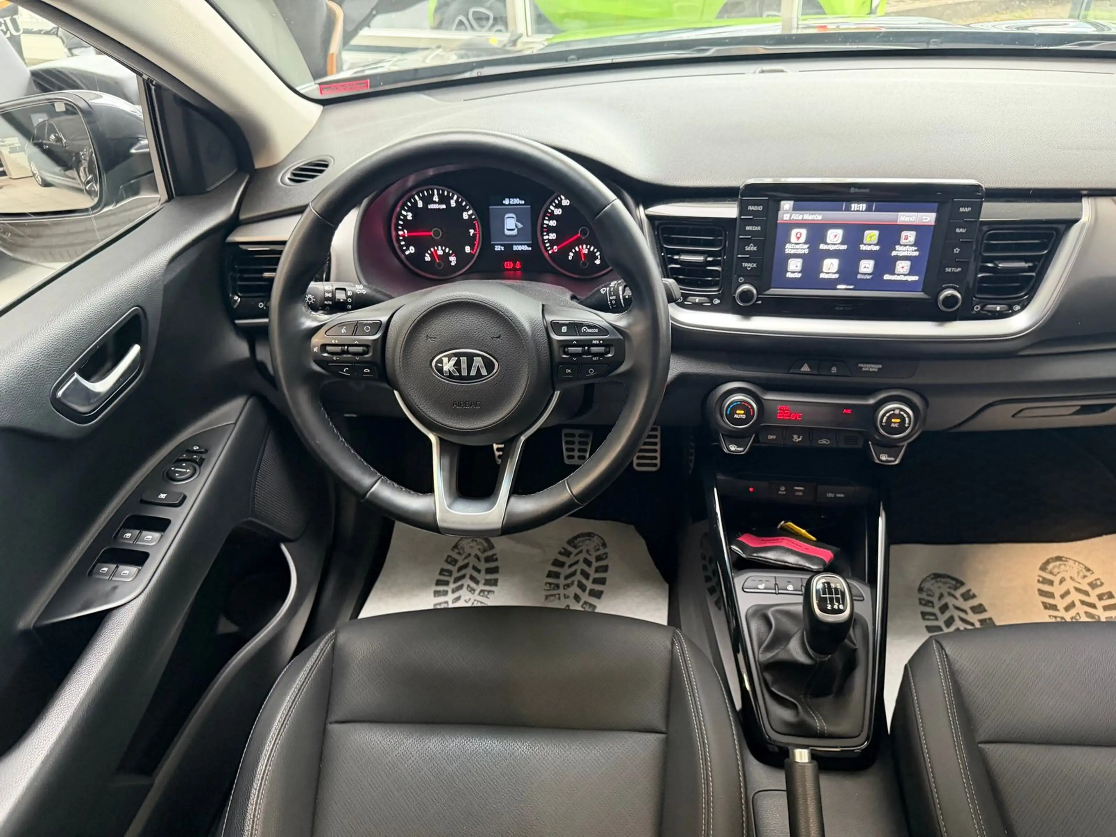 Kia Stonic Kia Stonic  Platinum 1.Hand Leder Pano Navi Top — photo 18