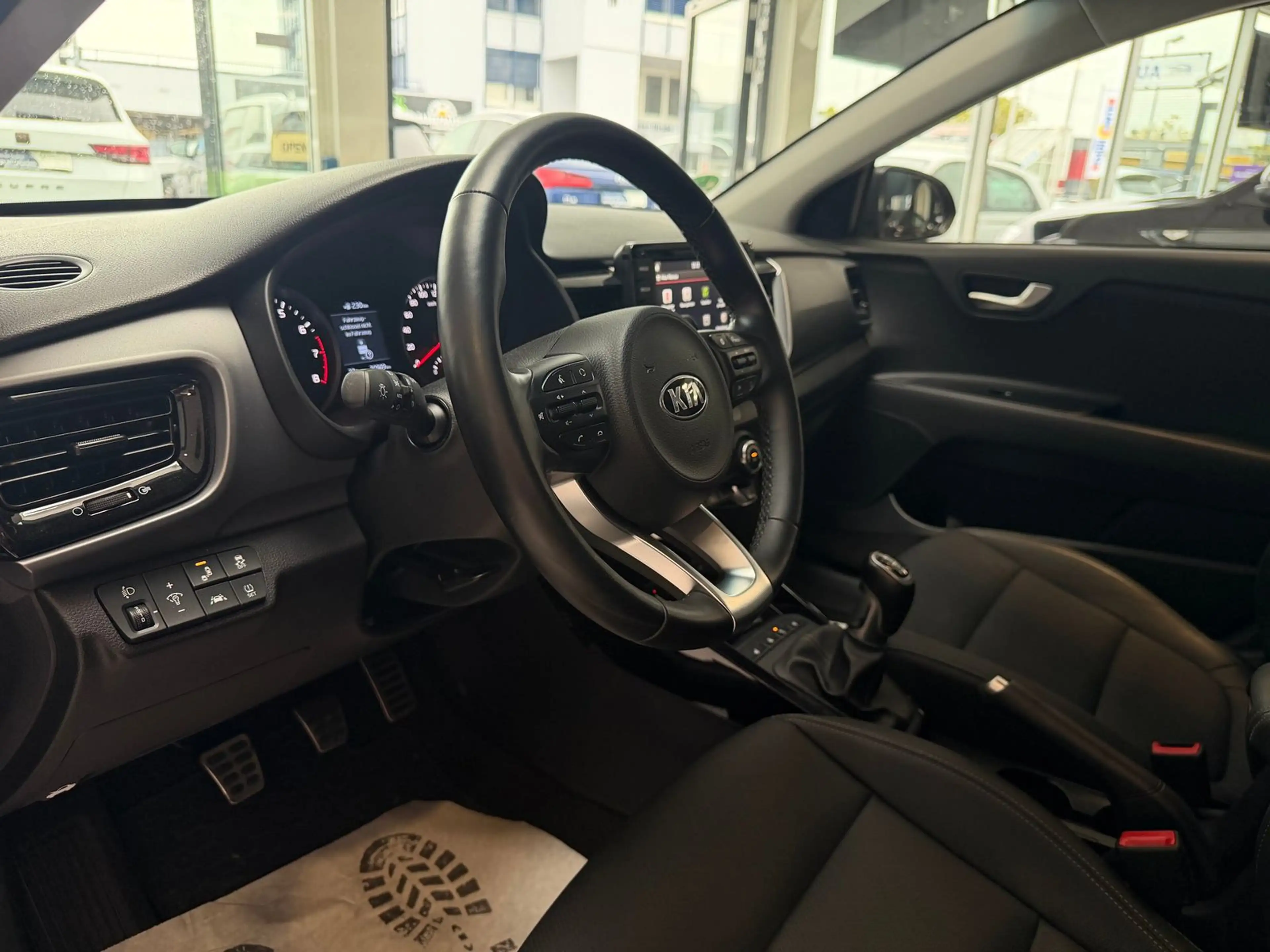 Kia Stonic Kia Stonic  Platinum 1.Hand Leder Pano Navi Top — photo 24