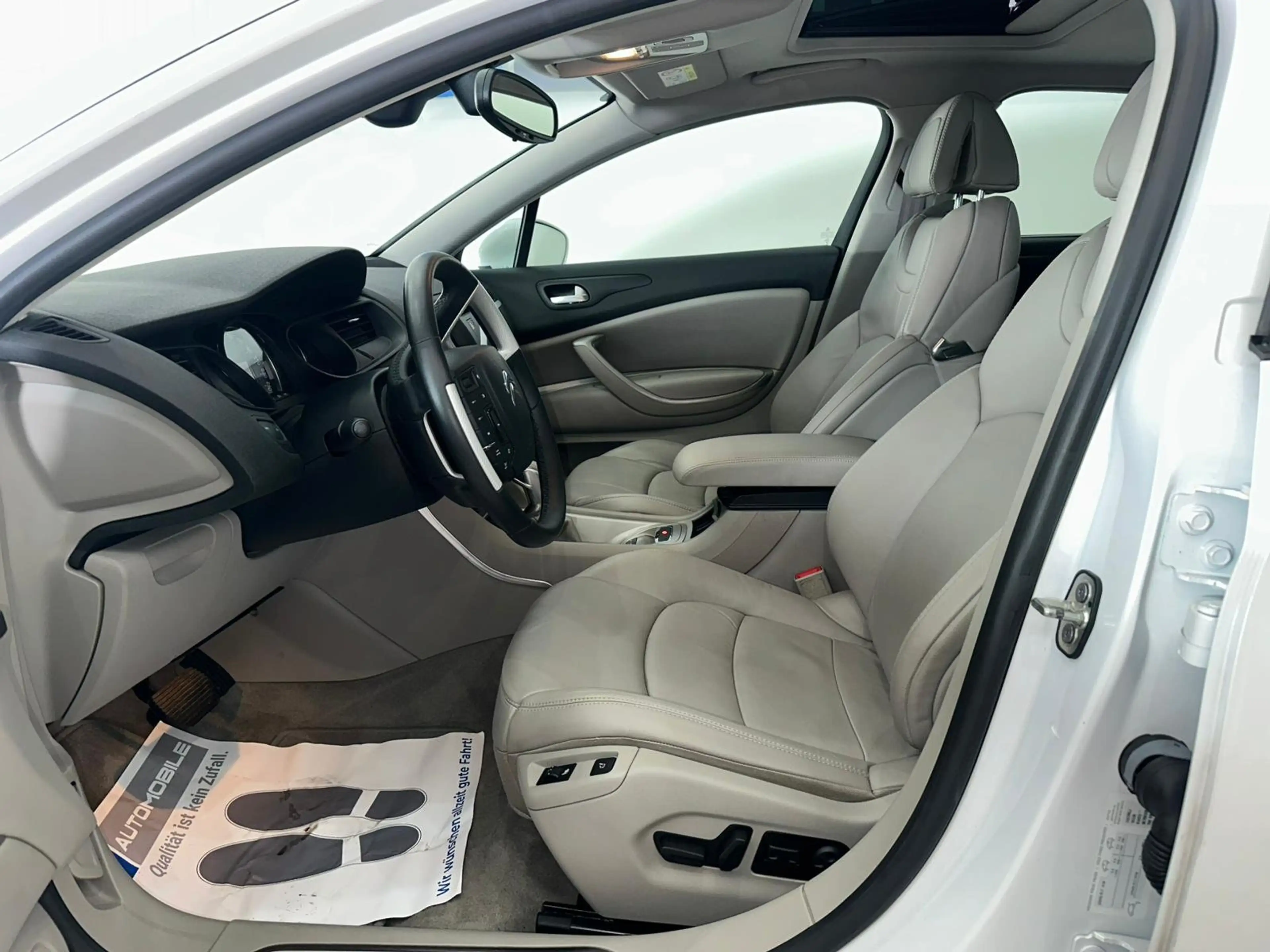 Citroen C5 Exclusive Aut. // NAVI // SITZHEIZUNG // LEDER // — photo 14