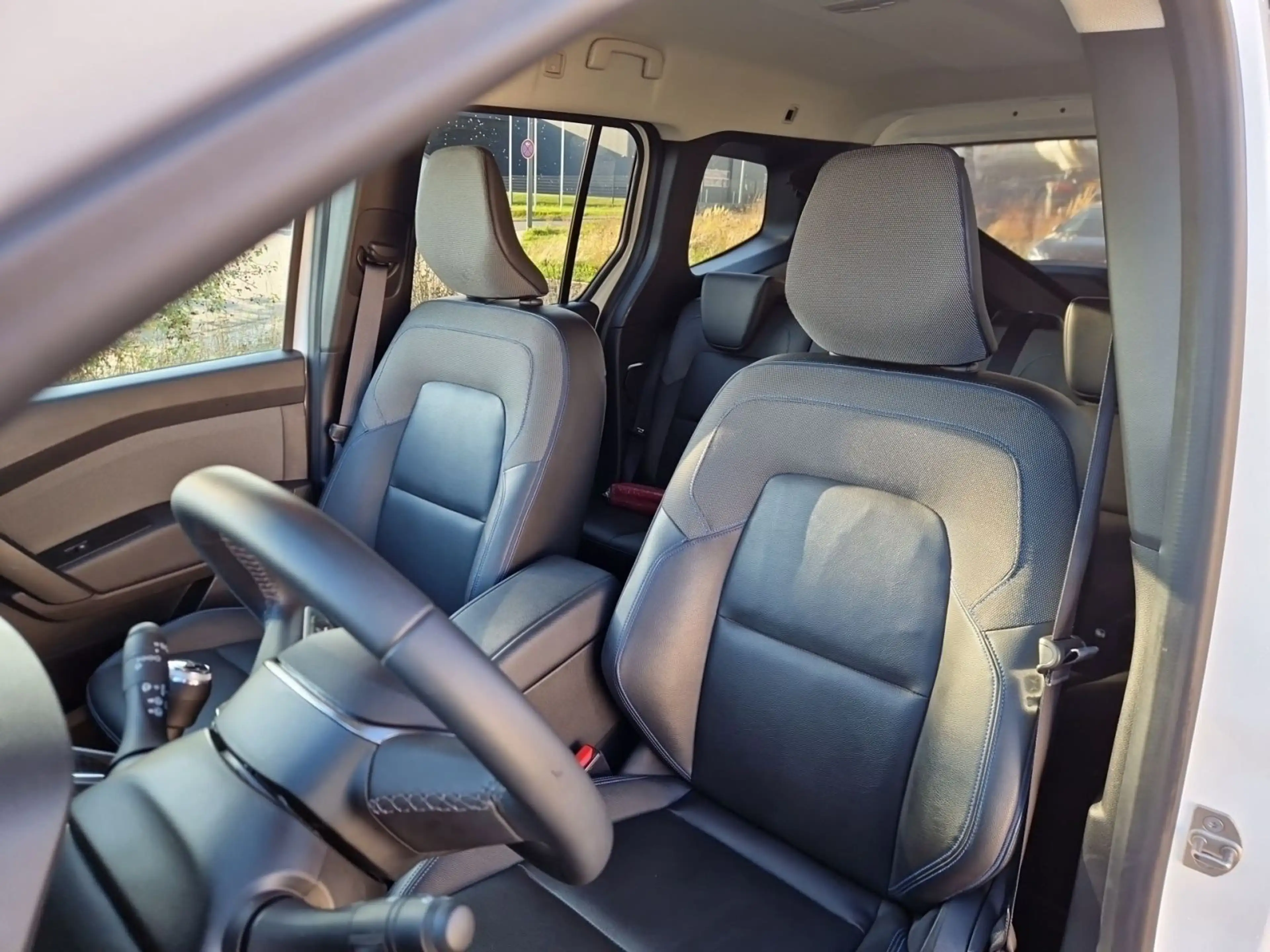 Nissan Townstar TEKNA MwSt. ausweisbar Leasing möglich — photo 14