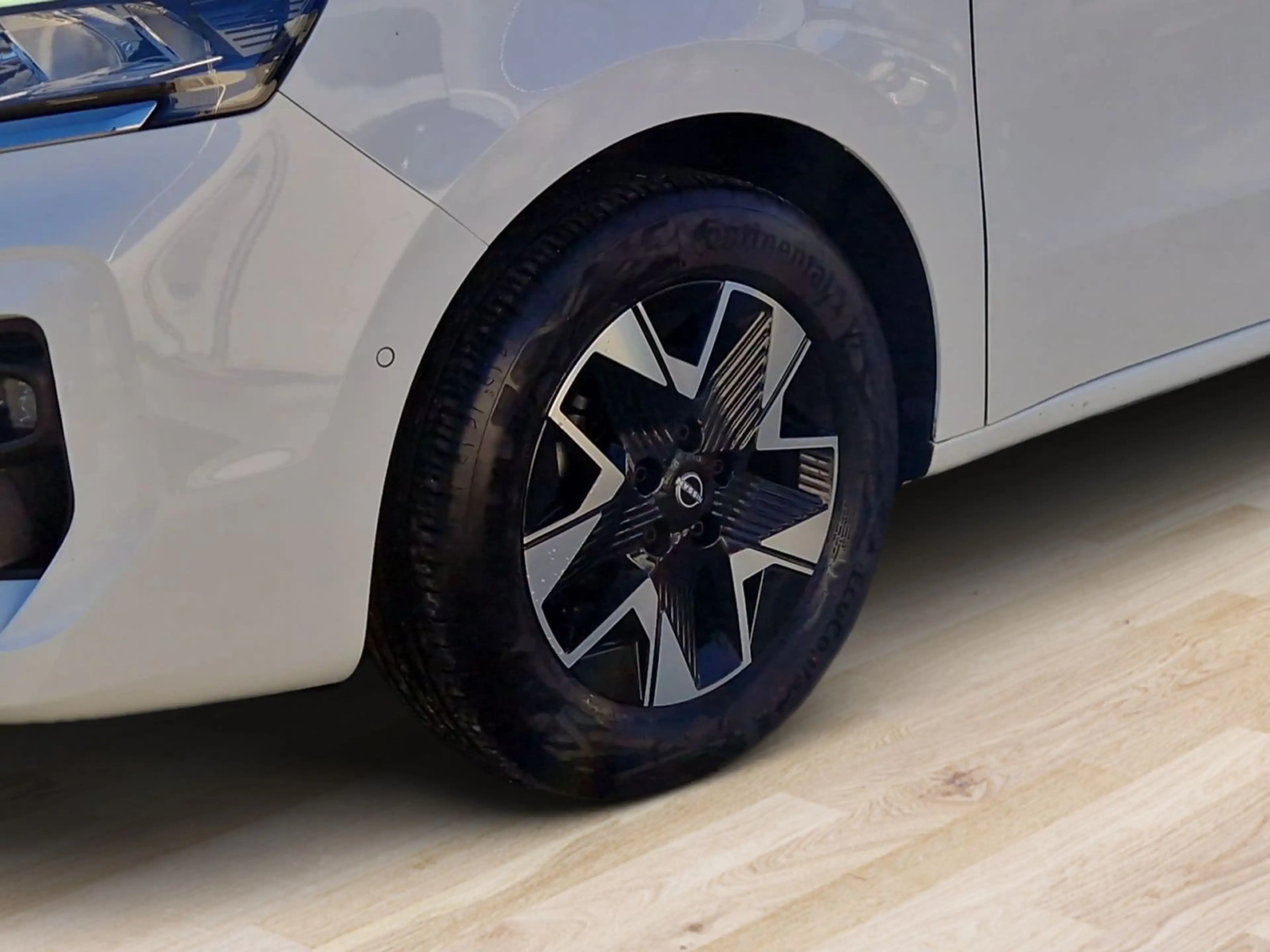 Nissan Townstar TEKNA MwSt. ausweisbar Leasing möglich — photo 7