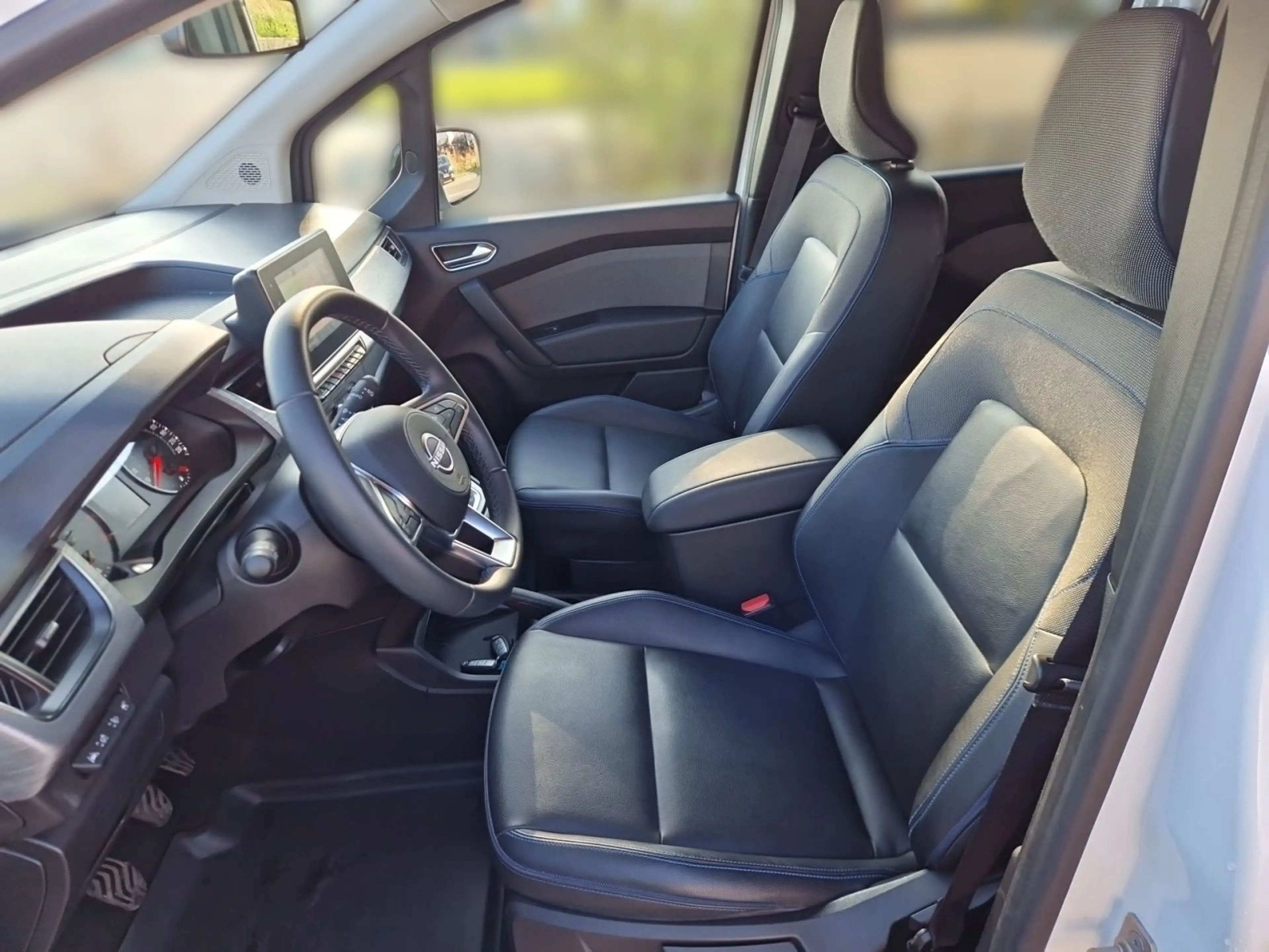 Nissan Townstar TEKNA MwSt. ausweisbar Leasing möglich — photo 8