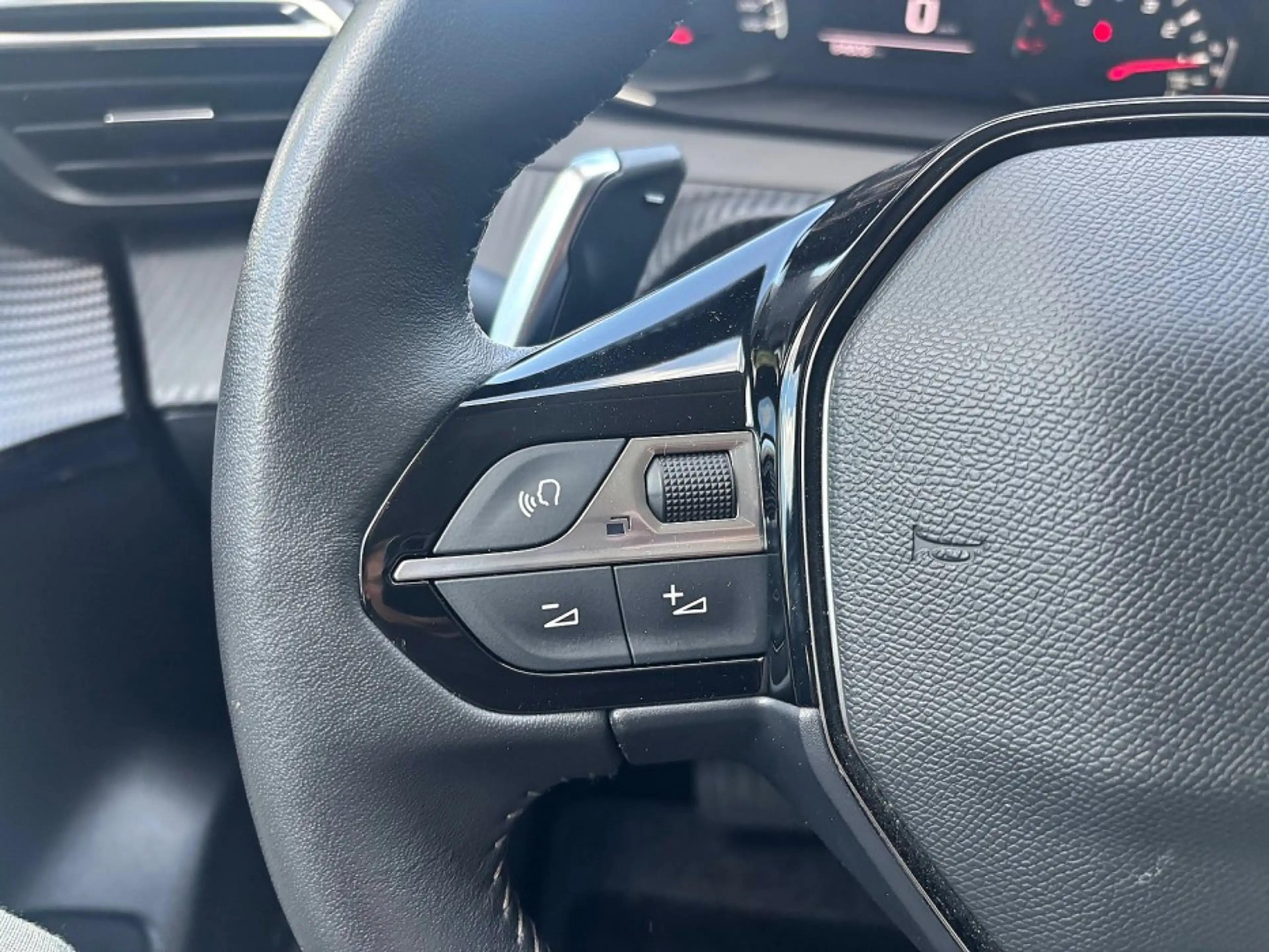 Peugeot 208 1.2 PureTech Active Pack,Ac,Cc,Lmv,Aut,Stoelverw,E — photo 15